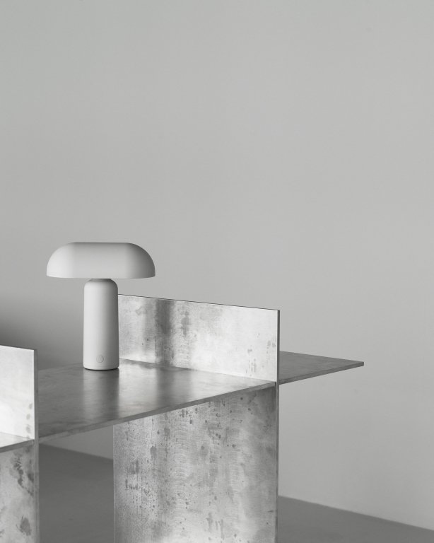 Normann Copenhagen Porta tafellamp LED oplaadbaar wit