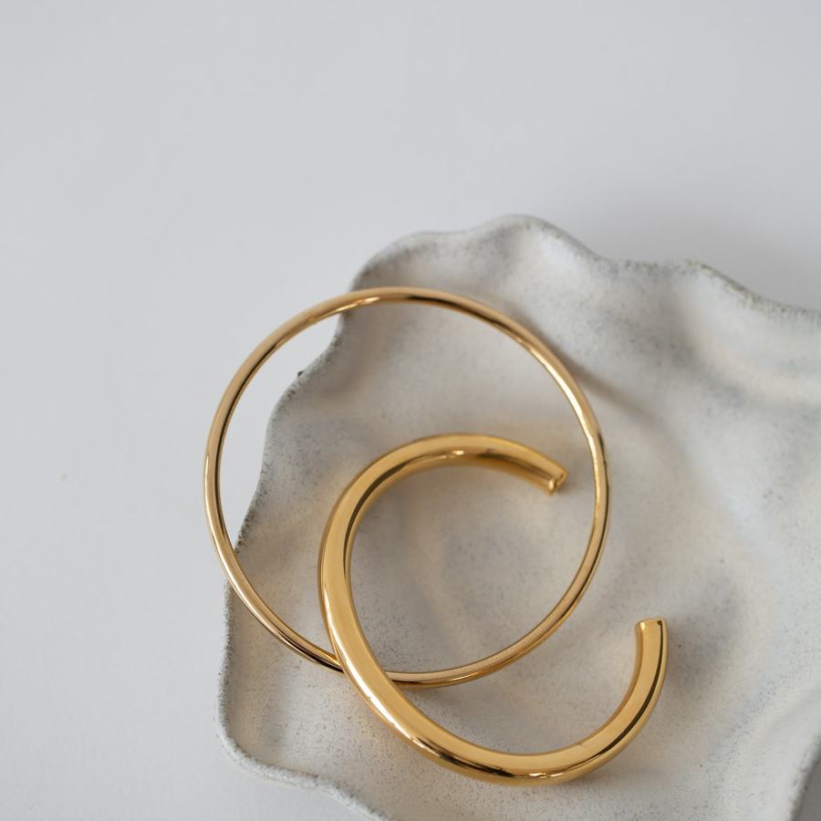 Timi Of Sweden Maeve Statement Bangle Stainless Steel