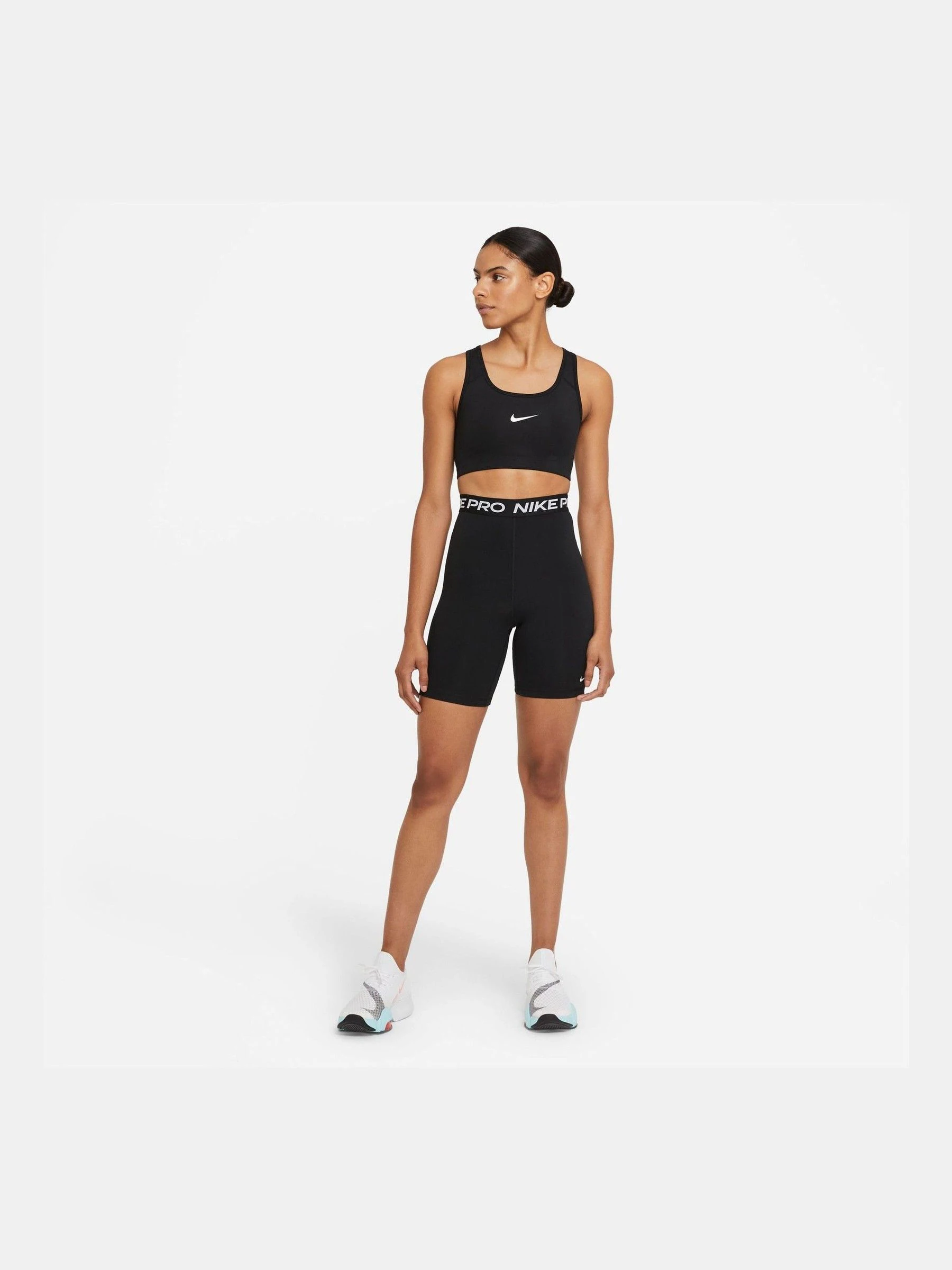 Zwart - Nike - Pro 365 short van 7 inch met hoge taille