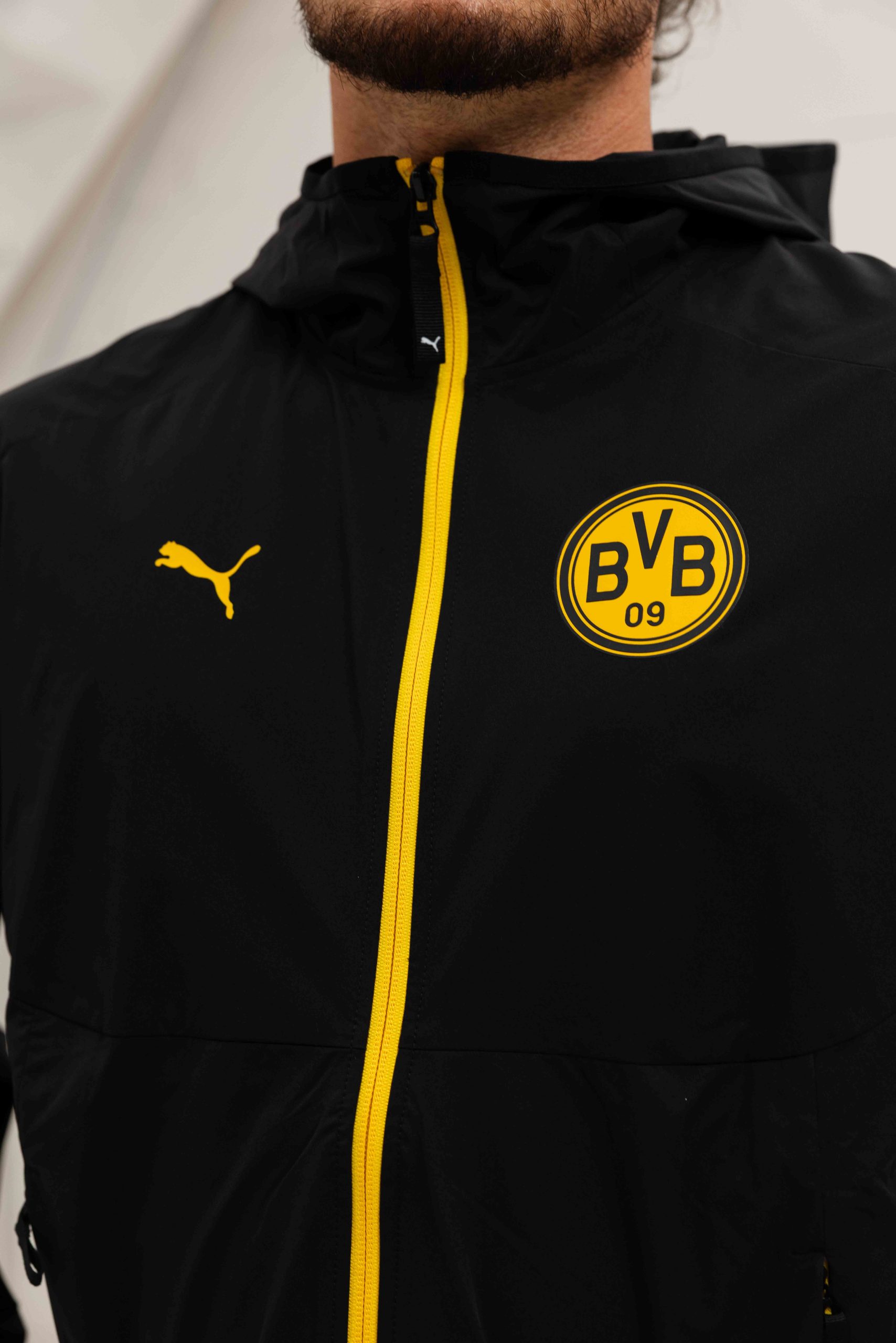 Borussia Dortmund PumaTech Woven Trainingspak Senior 2025/2026