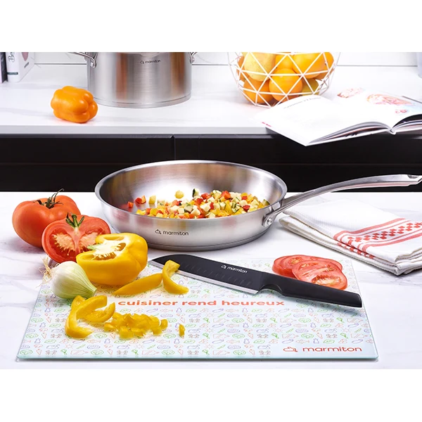 Couteau santoku 17,5 cm noir Passion Marmiton