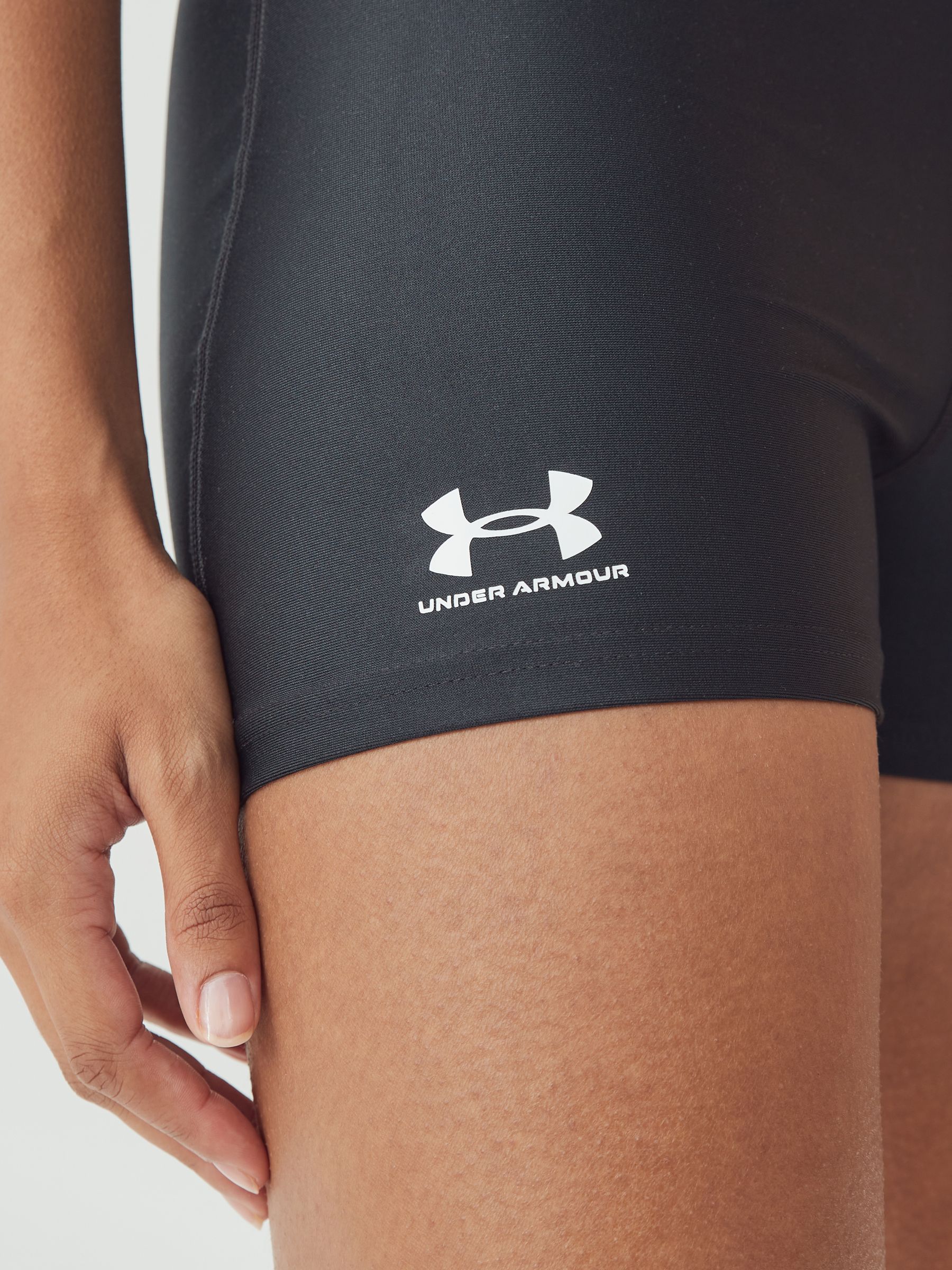 Under Armour Heat Gear Authentics short