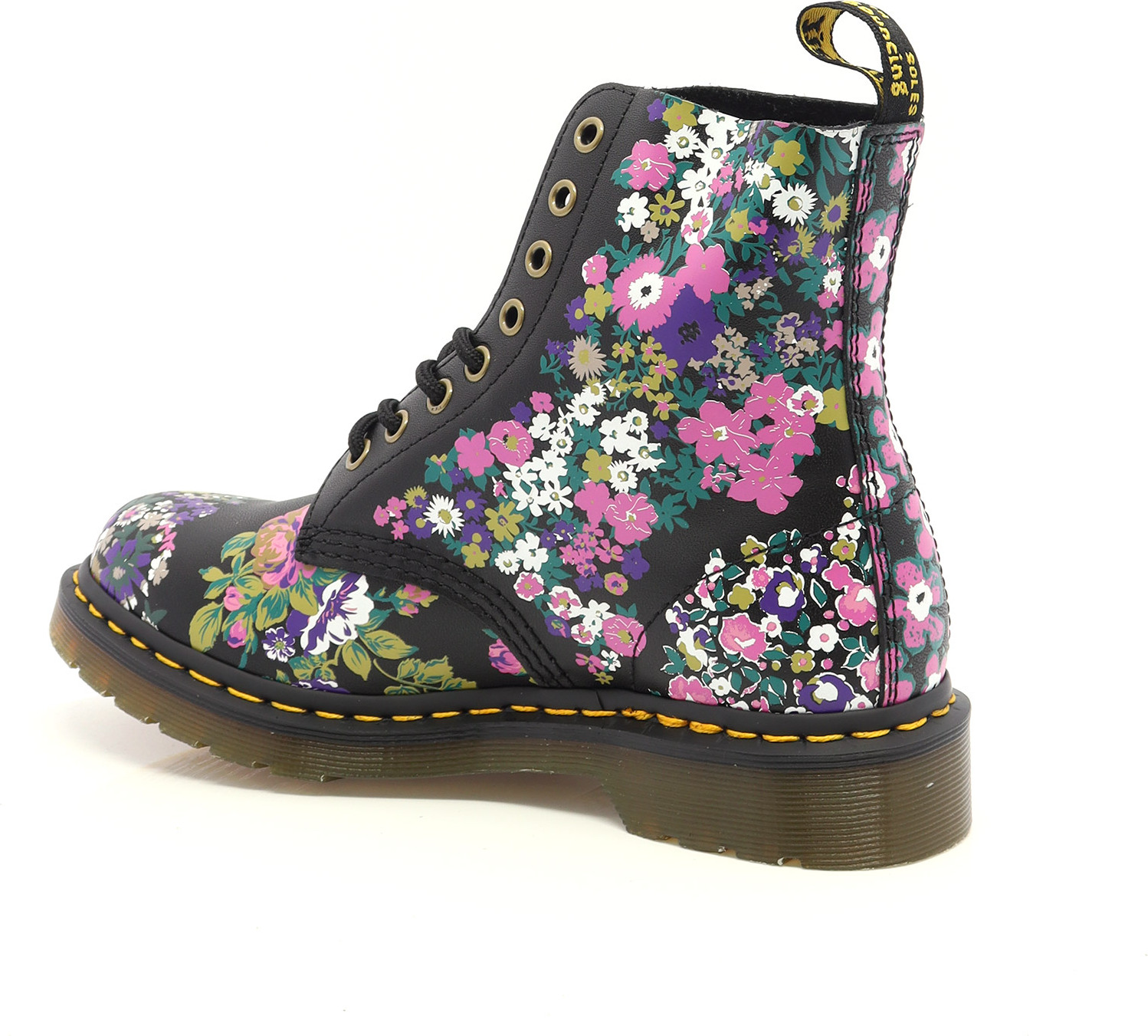 79625 DR. MARTENS
