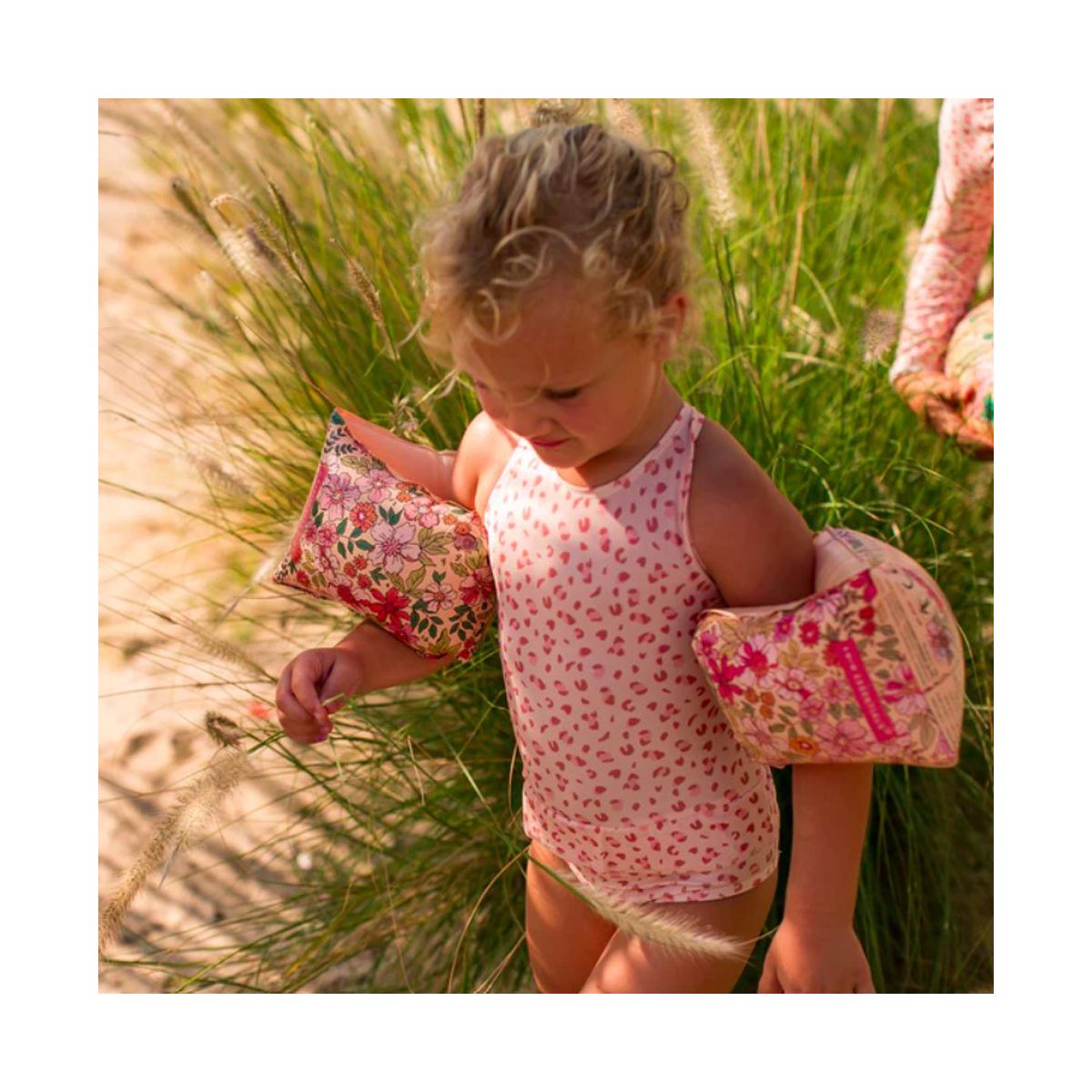 Brassards gonflables enfant à fleurs 2-6 ans Swim Essentials