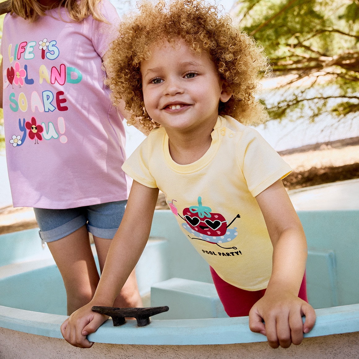 Famy 3 Baby T-Shirts mit bunten Motiven hellgelb / rot / hellblau