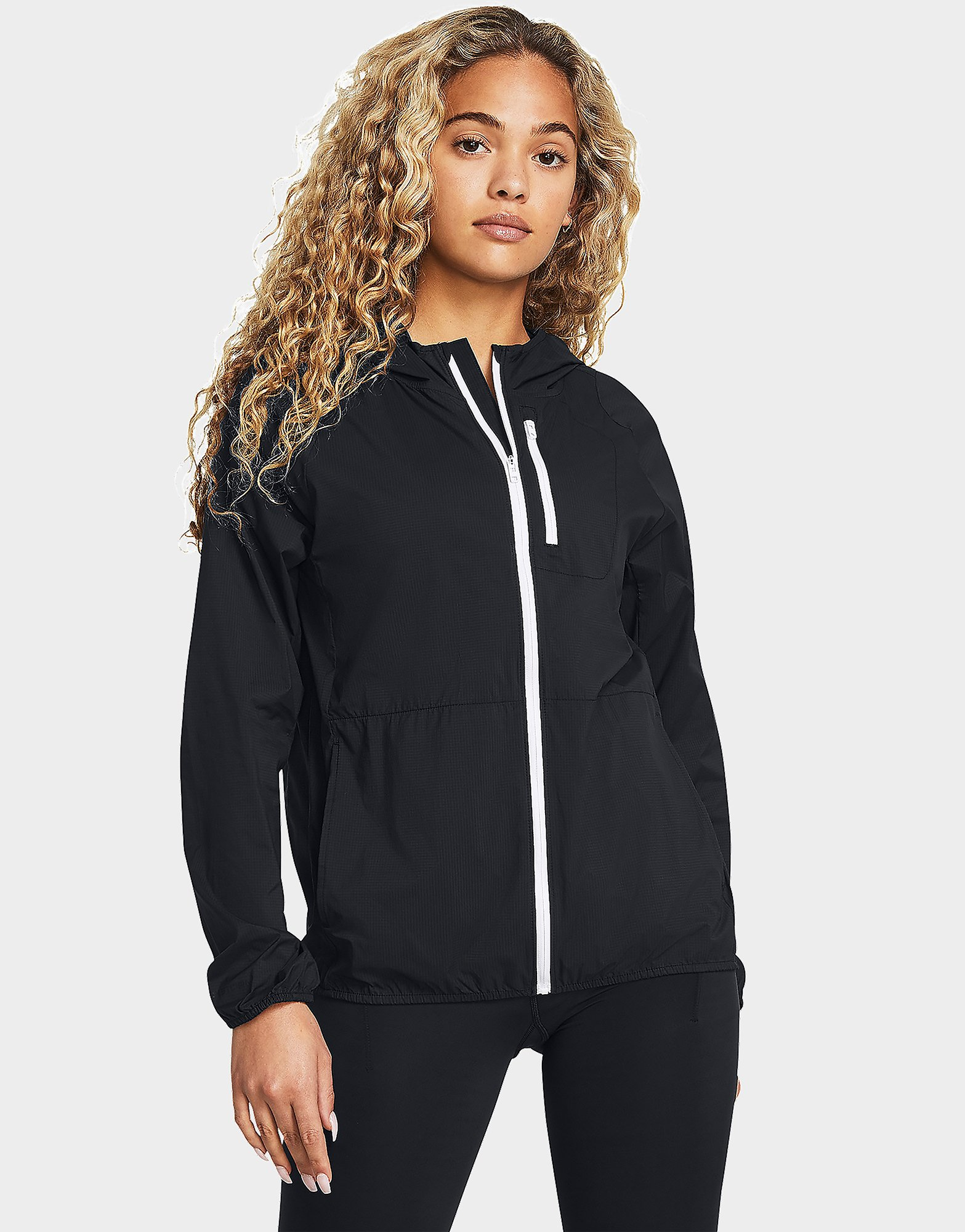 Under Armour Jackets LAUNCH LIGHTWEIGHT JKT