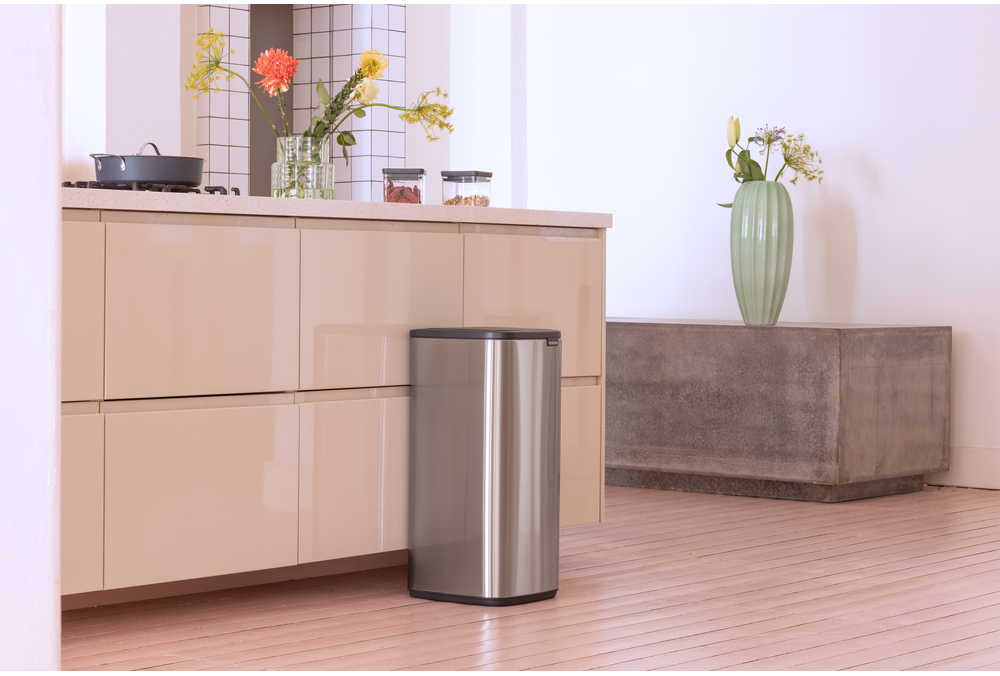 Bo Touch Bin, 30 liter - Matt Steel Fingerprint Proof