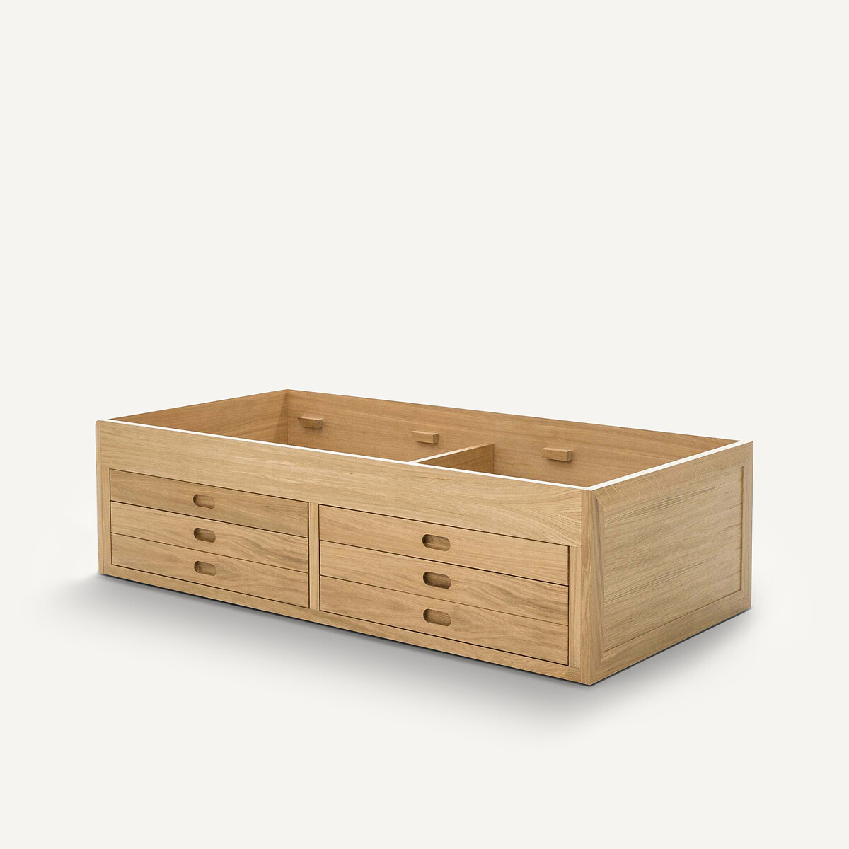 AM.PM<br>Cama plataforma, folheado de carvalho Octavo