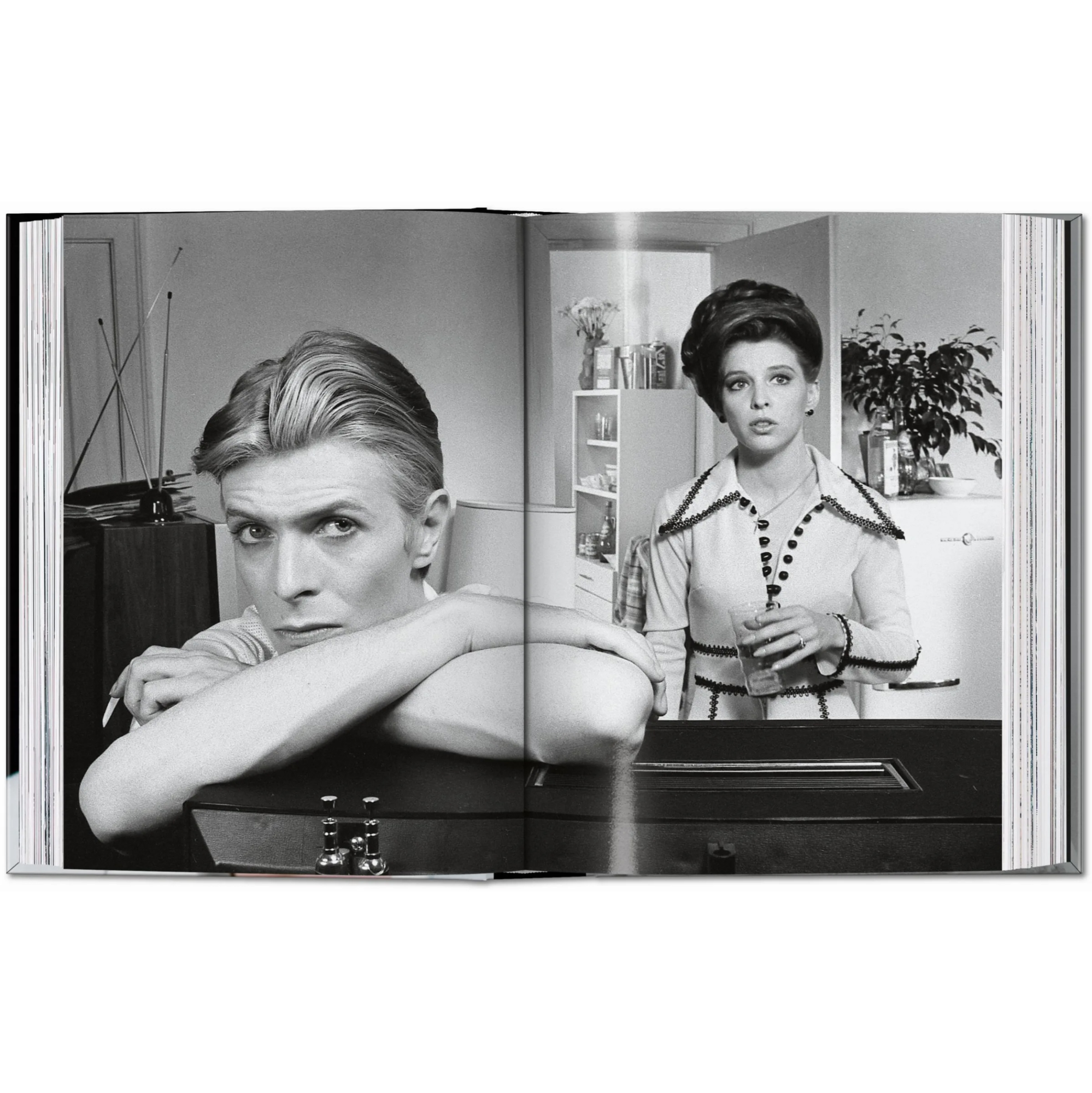 David Bowie. The man who fell to earth