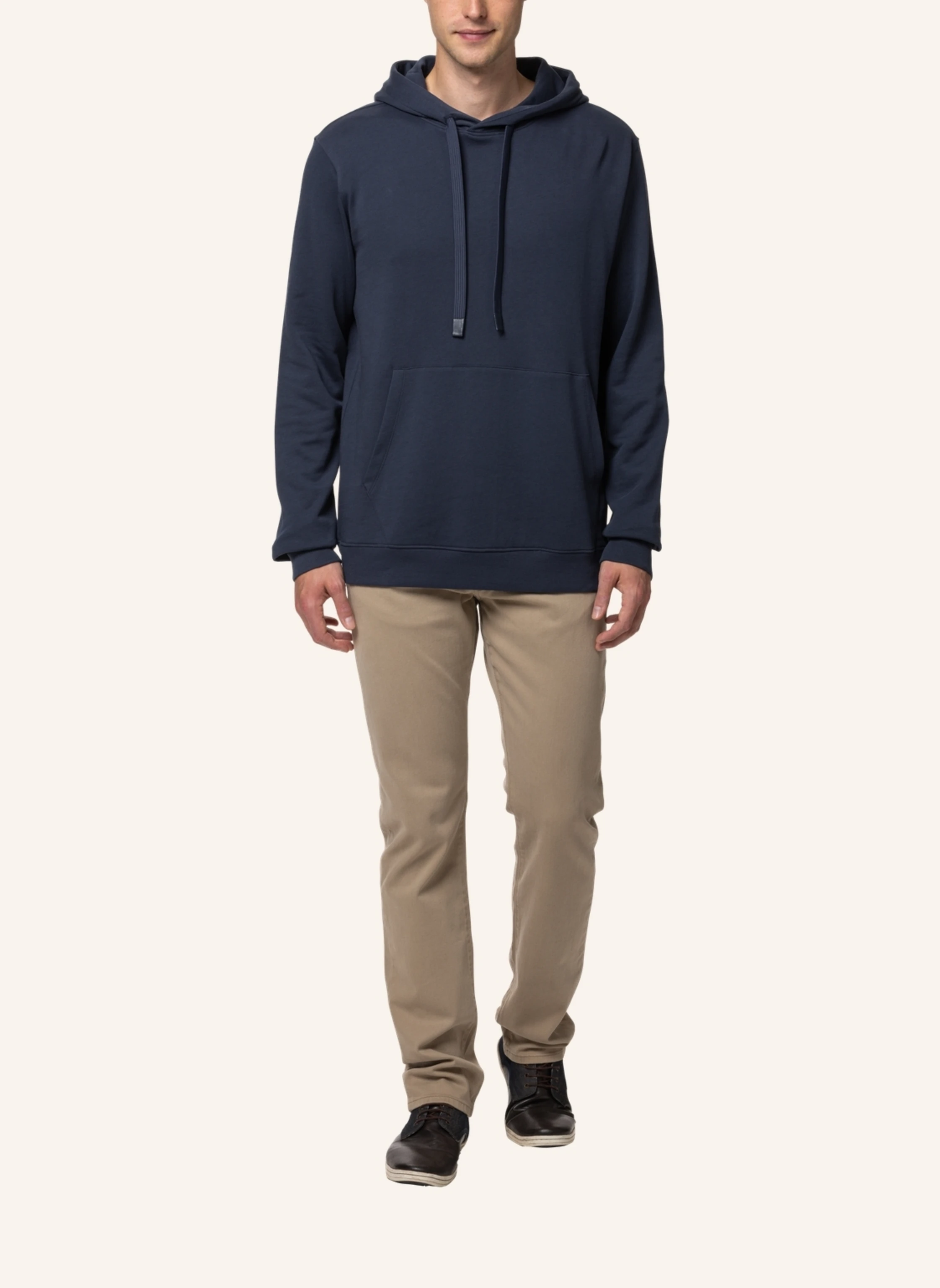 TRUSTED HANDWORK 1/1-Sleeve Hoodie Sweatshirt with Front Pocket