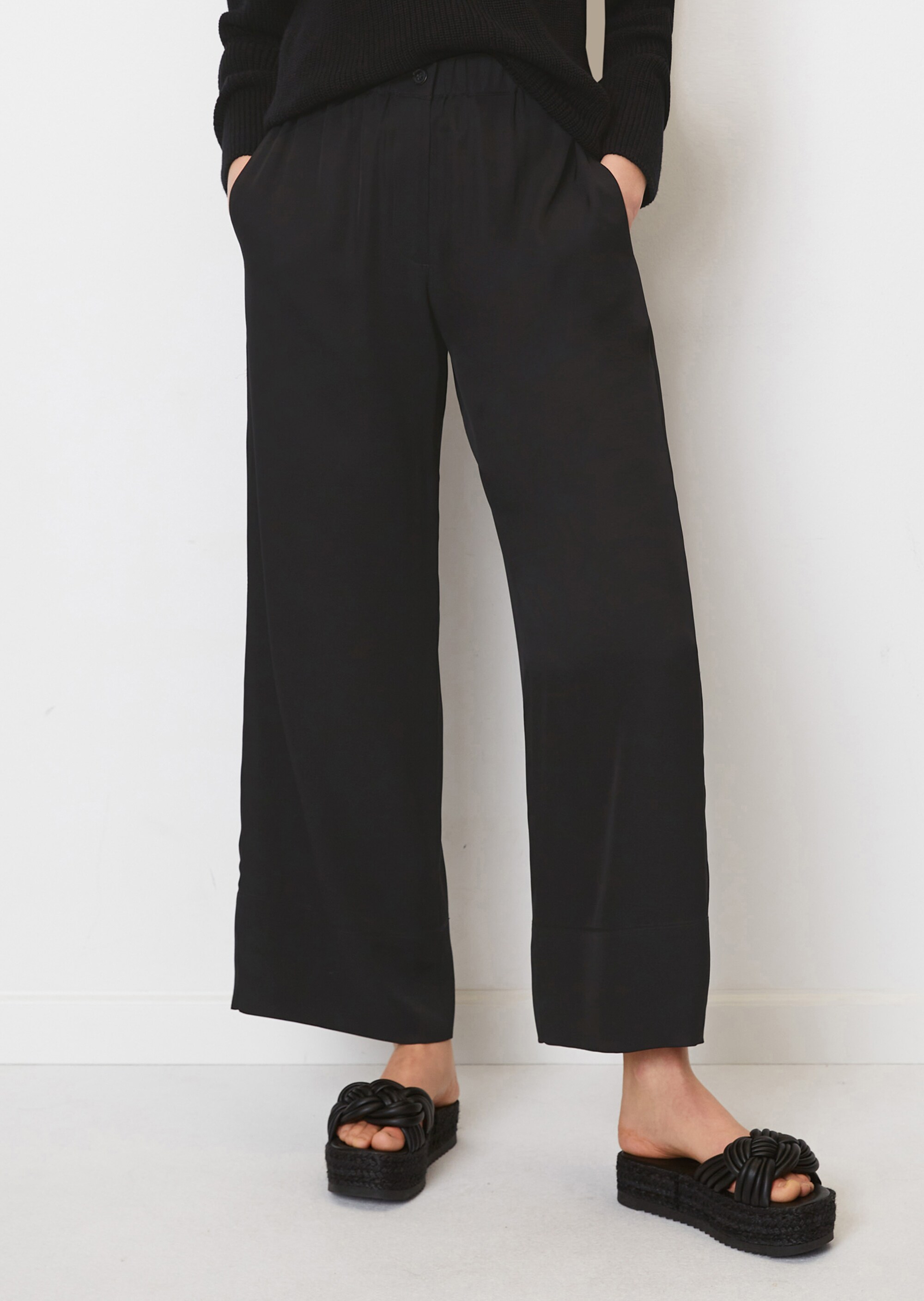 Fließende Wide Leg Pantsaus Viskose-Twill