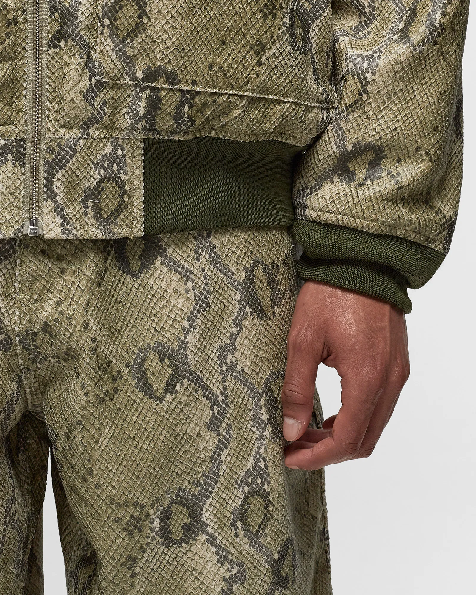 Pleasures RATTLE SHORTS