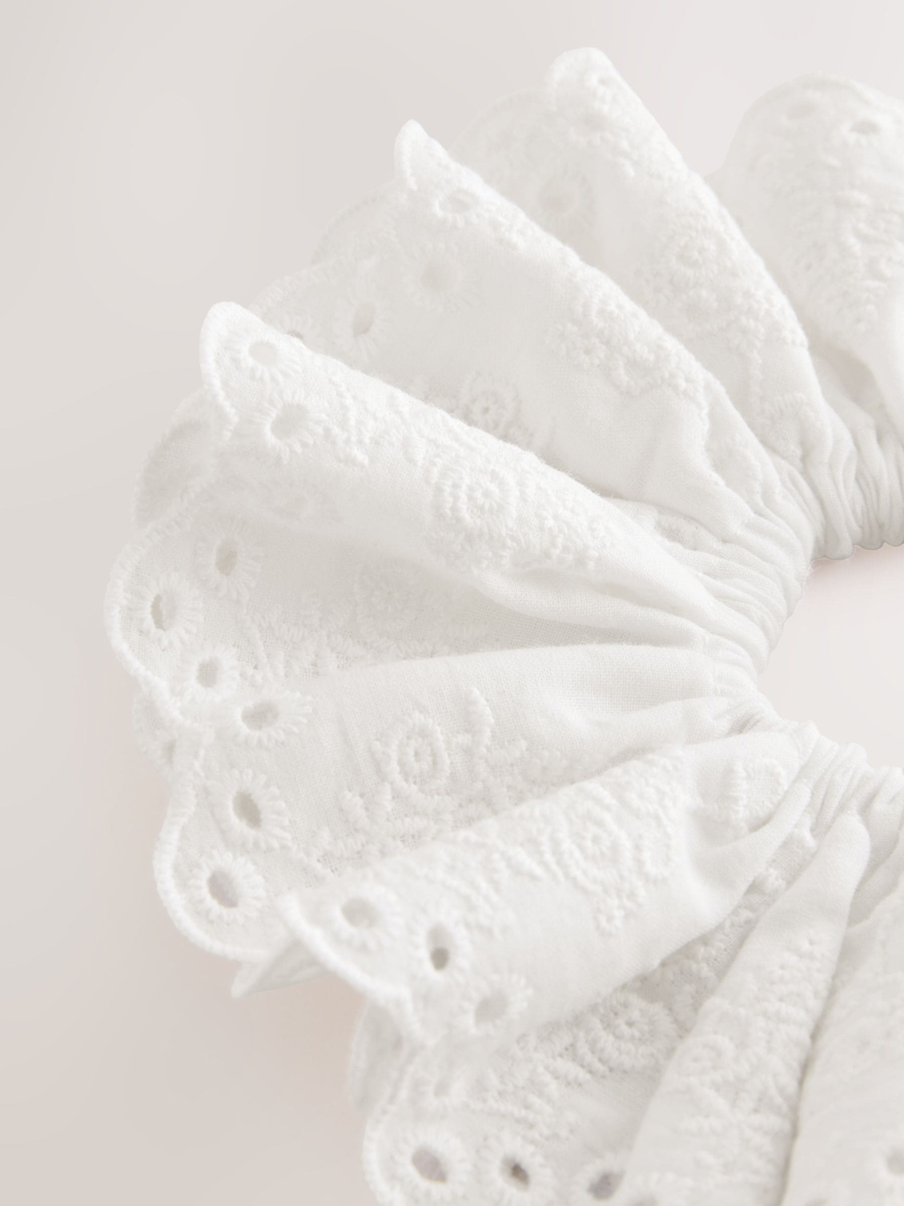Wit - Broderie 100% katoenen haarelastiek