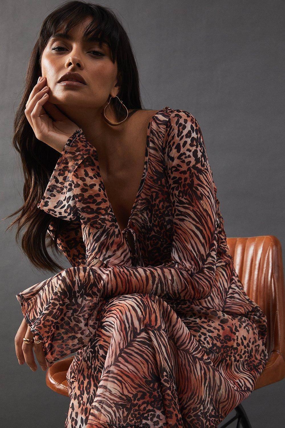 Warehouse Robe Midi Biais en Mousseline avec Nœud et Découpe Décolleté