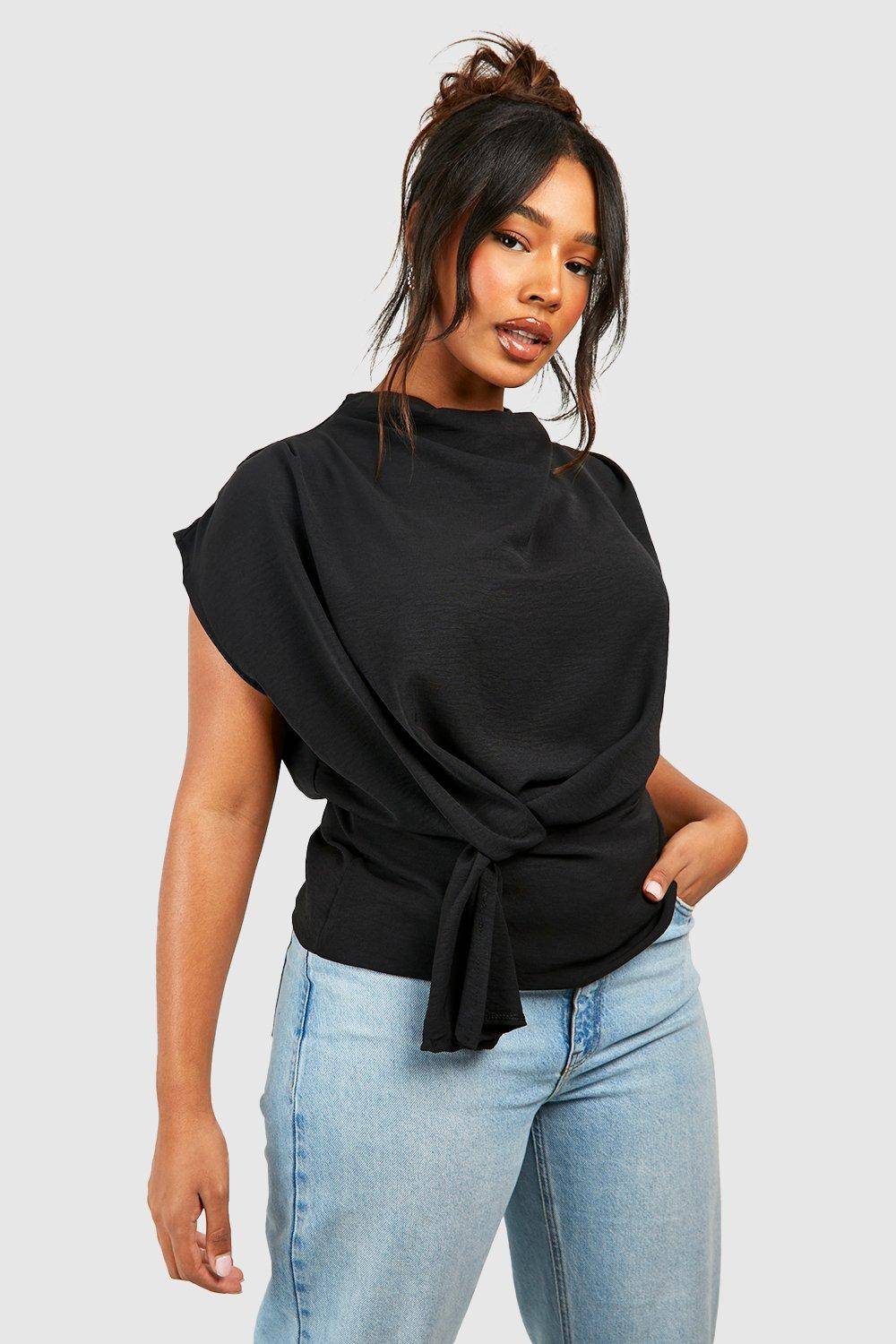 boohoo Blouse à encolure drapée et nœud pour grandes tailles