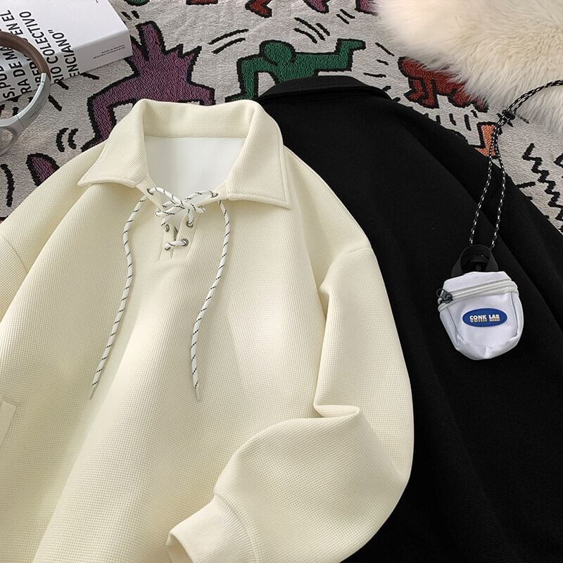 Priam - Sweatshirt met kraag en vetersluiting