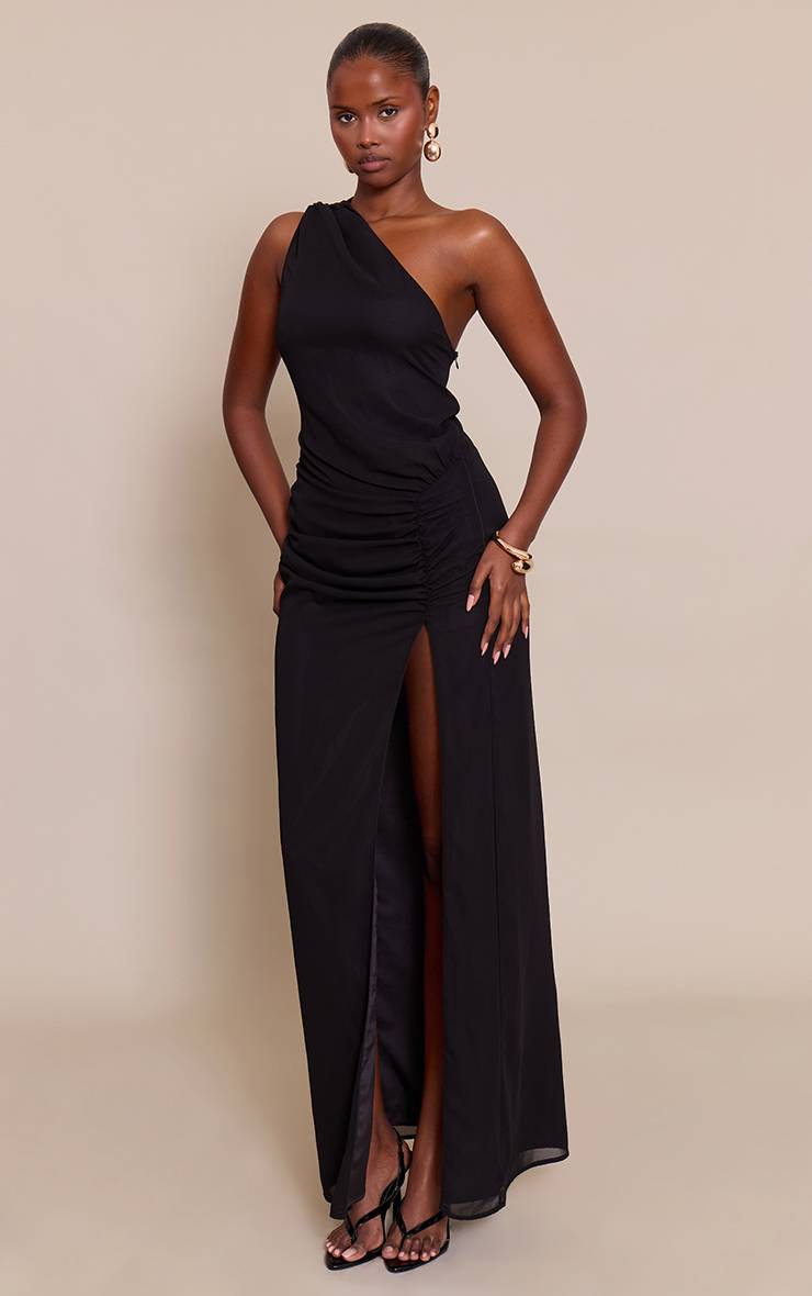 Noir Robe Longue En Mousseline À Une Épaule Avec Détails Froncés
