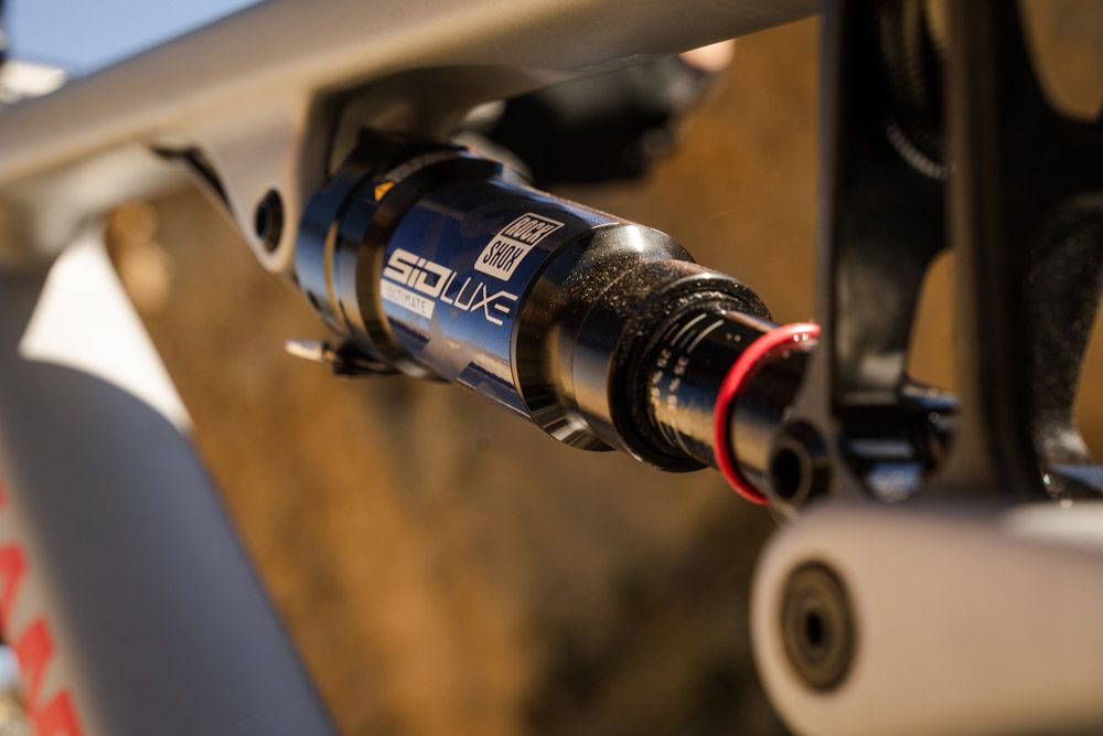 RockShox SIDLuxe Ultimate 3P Remote Trunnion kaufen | Bike-Discount