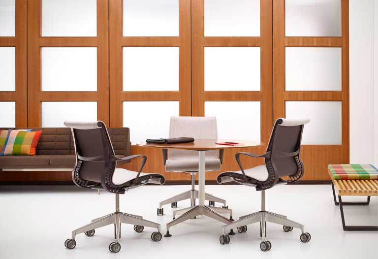 Herman Miller Setu 5-ster bureaustoel graphite, 4W21