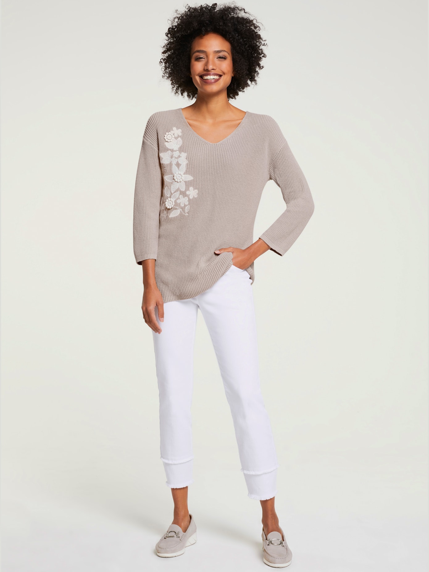 Pull motif floral tendance
