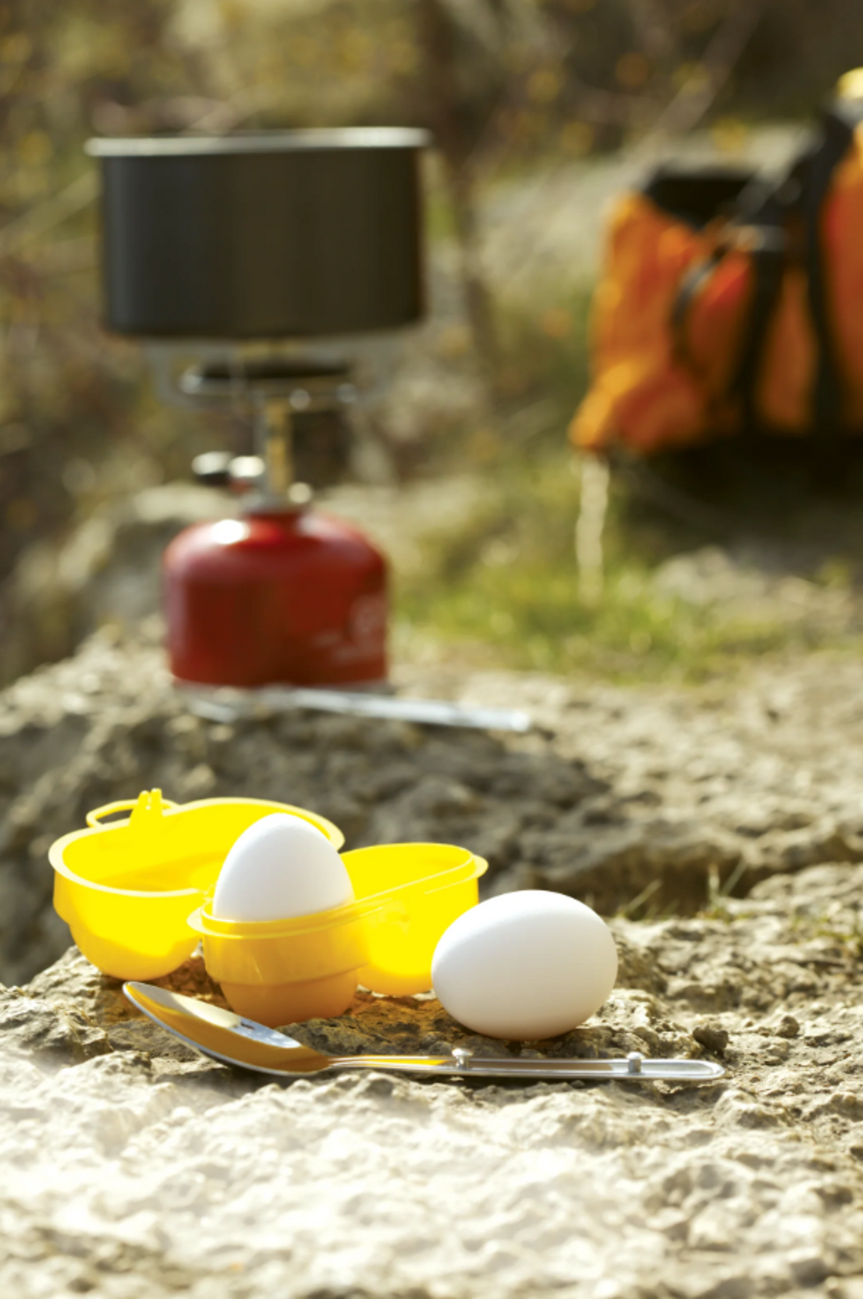 Coghlan's<br>Egg Holder 2