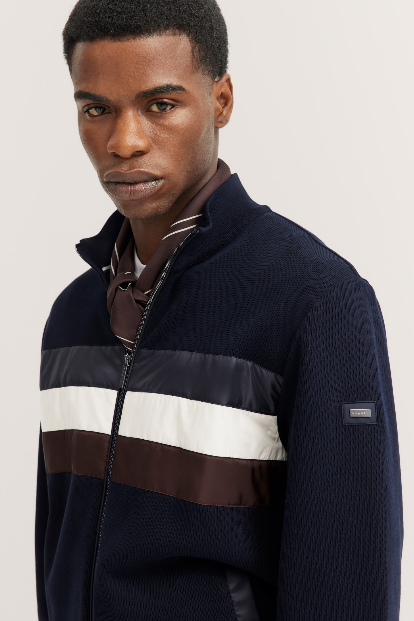 bugatti Sweatjacke , mit Reissverschluss und Stehkragen