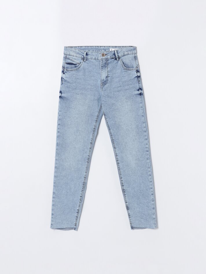 Calça jeans push-up - Azul claro