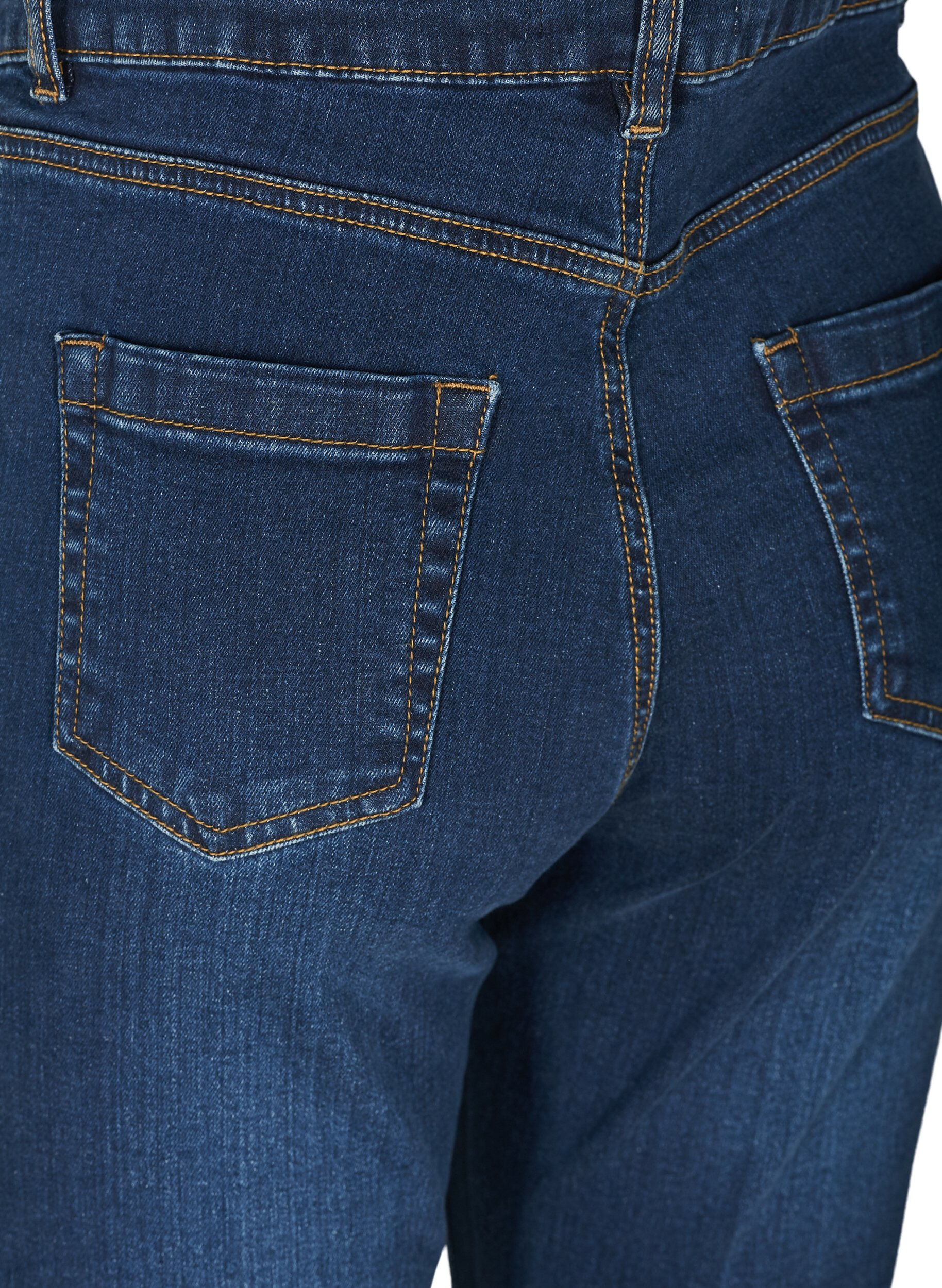 Ellen bootcut jeans med høj talje
