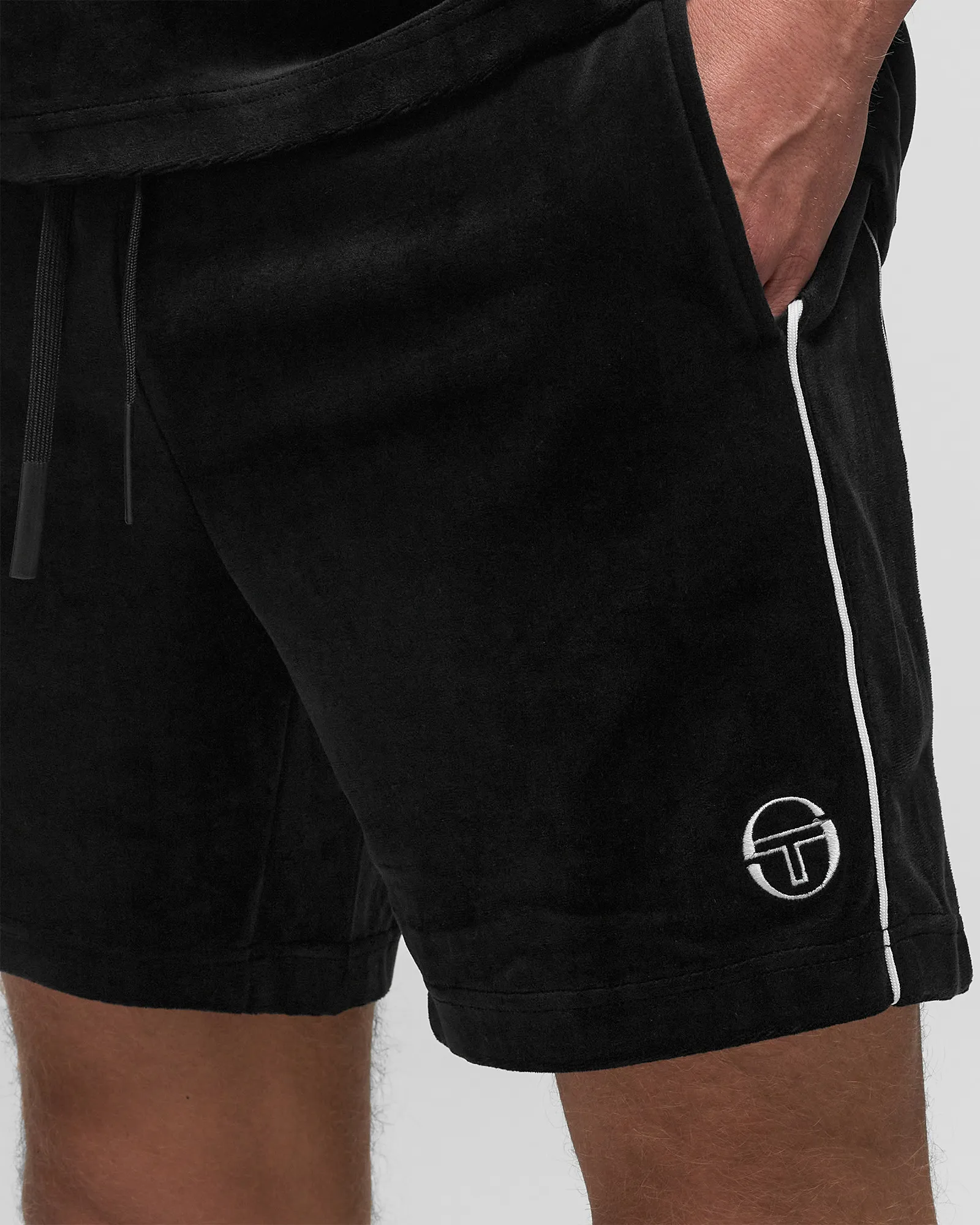 Sergio Tacchini LIONI VELOUR SHORT