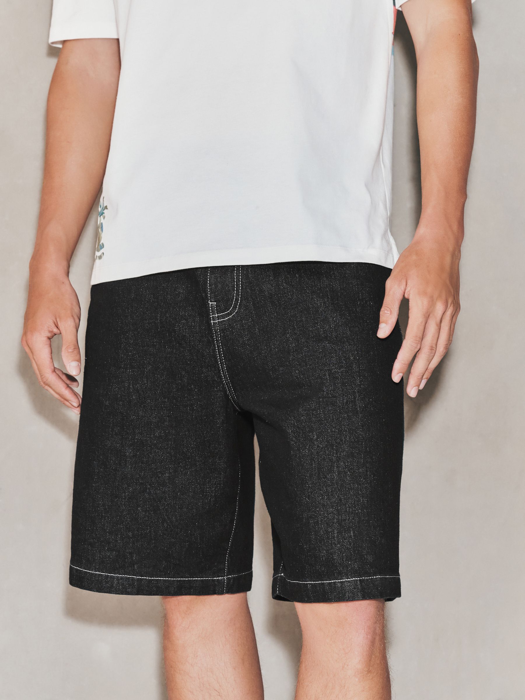 Zwart - EDIT Jort denim shorts