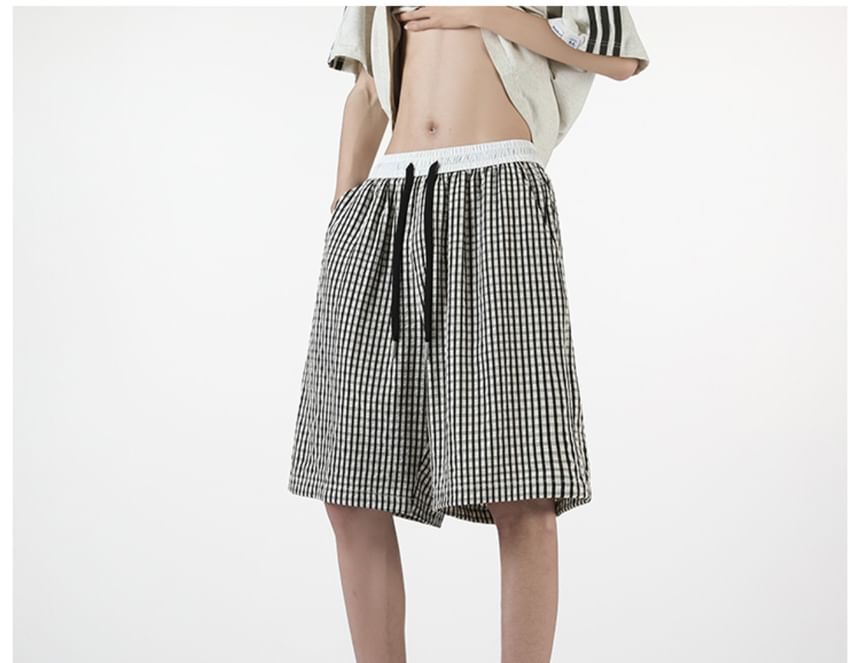 AXEN - Bermudashorts met trekkoord in de taille, geruit en contrasterende bies