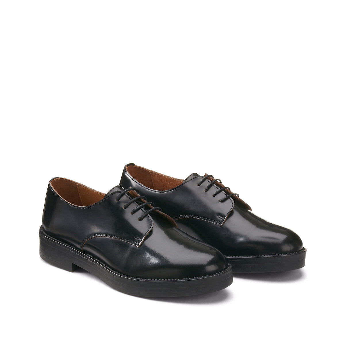COLEÇÃO LA REDOUTE<br>Sapatos derby em couro com solado grosso