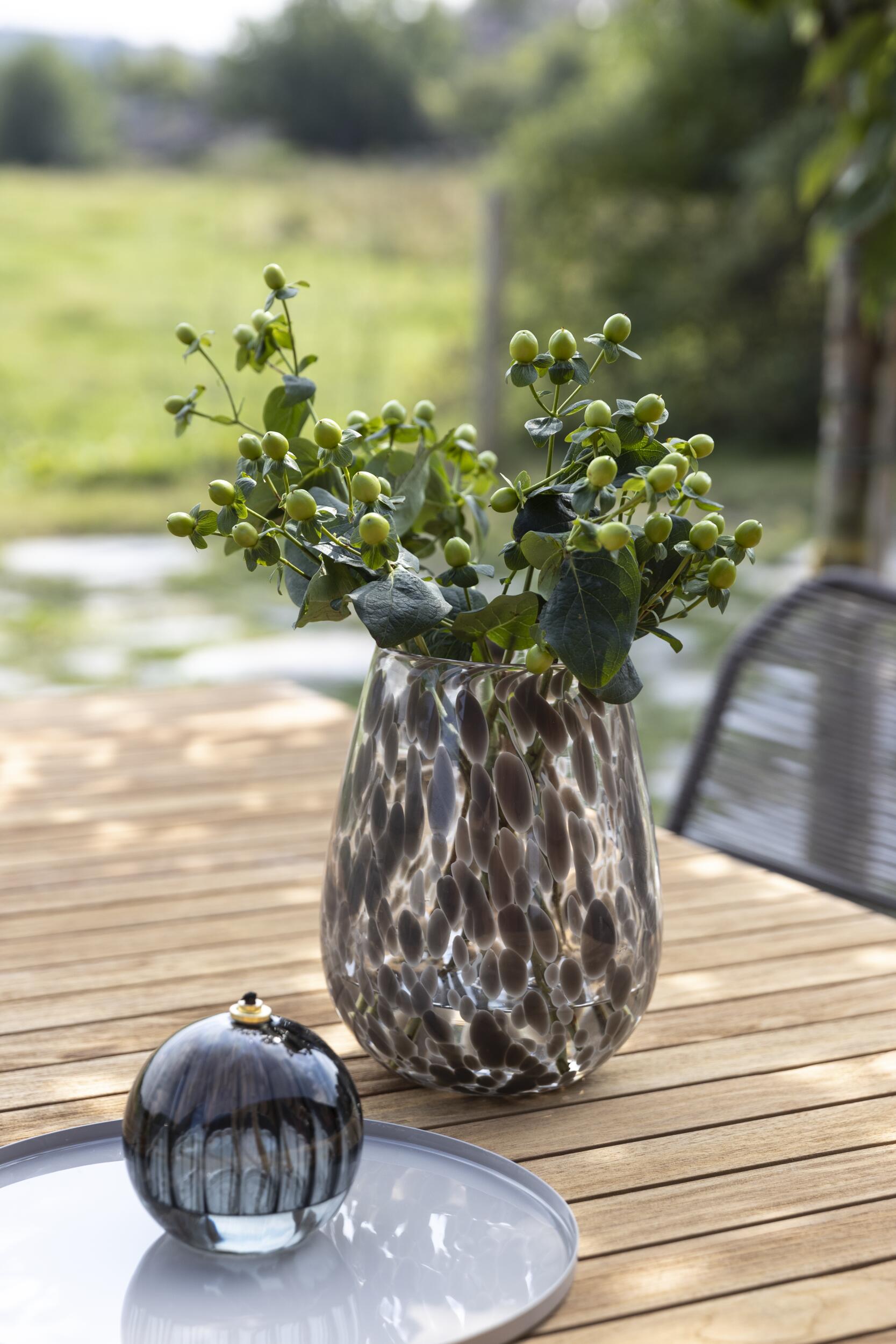 Vidrun Vase 17 x 22 x 17 cm