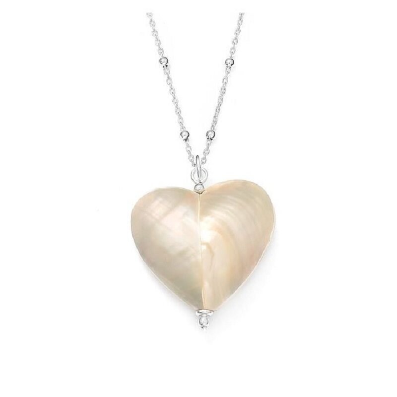 Collier coeur nacre