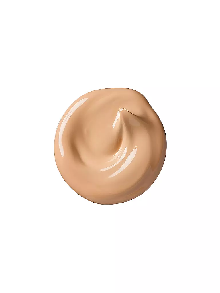 SENSAI Cellular Performance  Foundations - Cream Foundations (CF 22 Natural Beige) beige