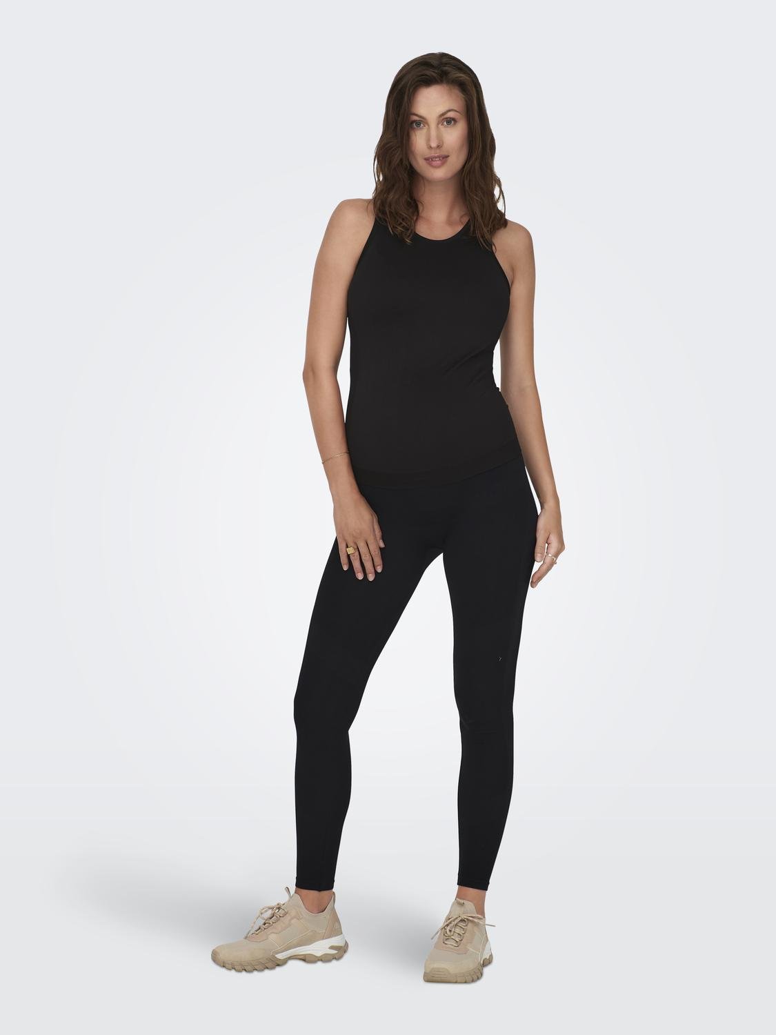 OLMINA Sportoberteil Black