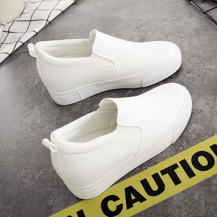 Solejoy - Instapsneakers met verborgen hak en platform