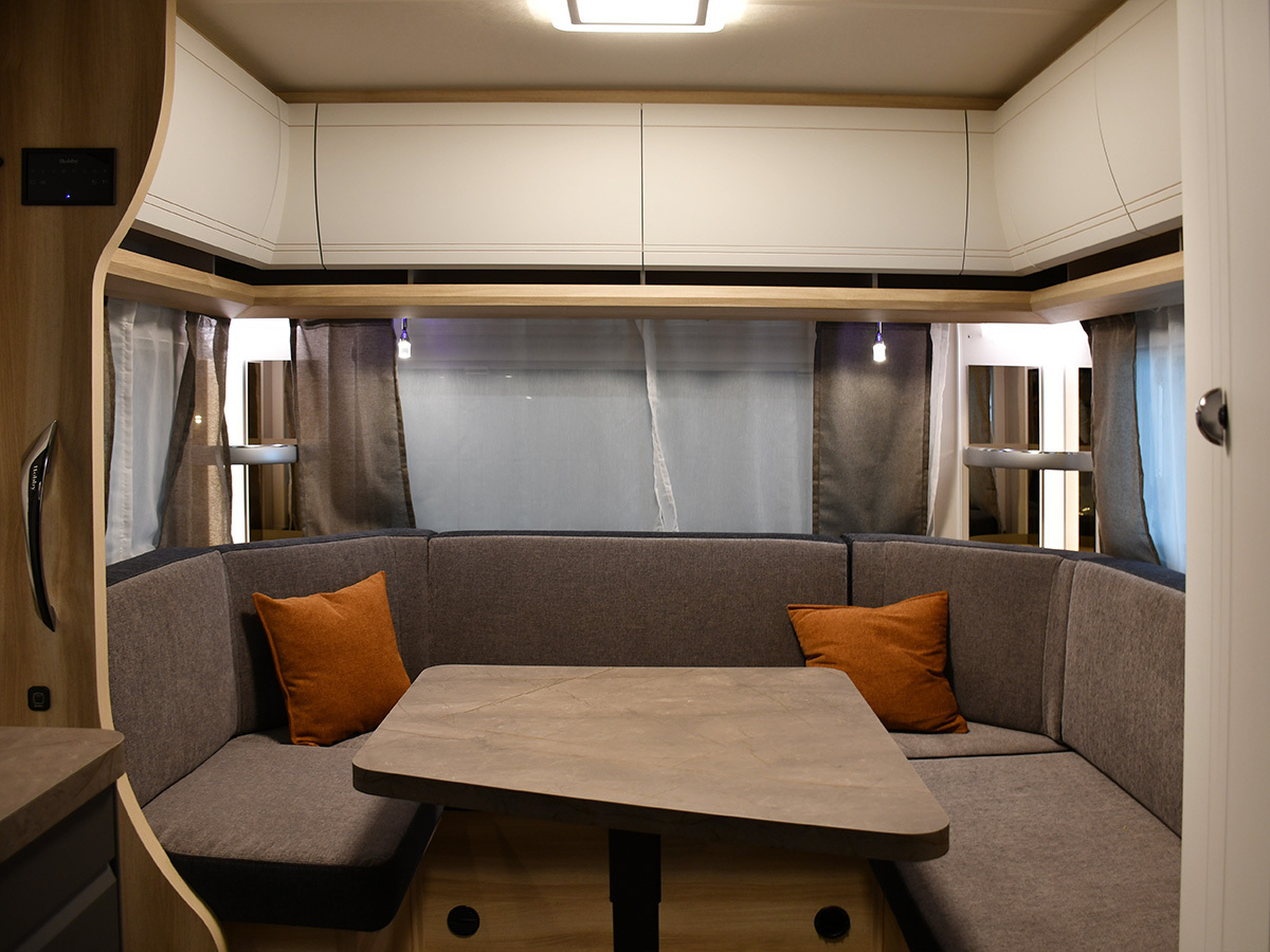 Hobby 495 UL De Luxe 2026 caravan