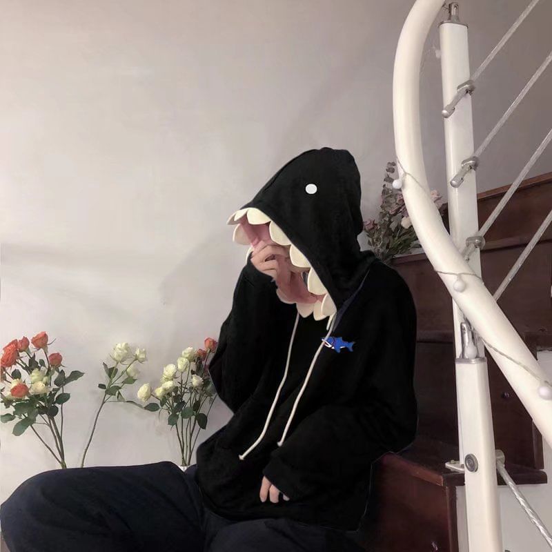 Lingaris - Shark Loose Fit Hoodie