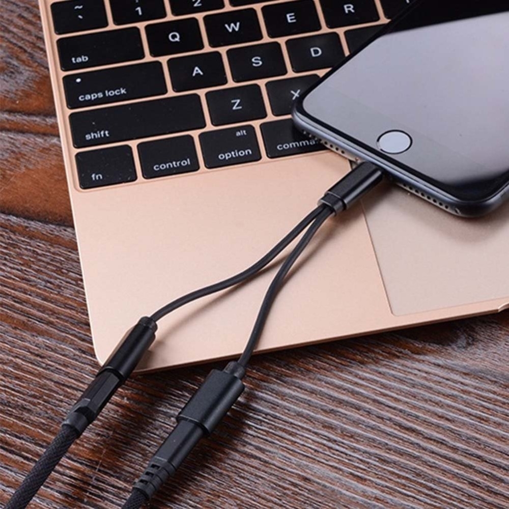 Dual (13cm) Lightning Audio Musik Kopfhörer und Lade Adapter Splitter - Schwarz