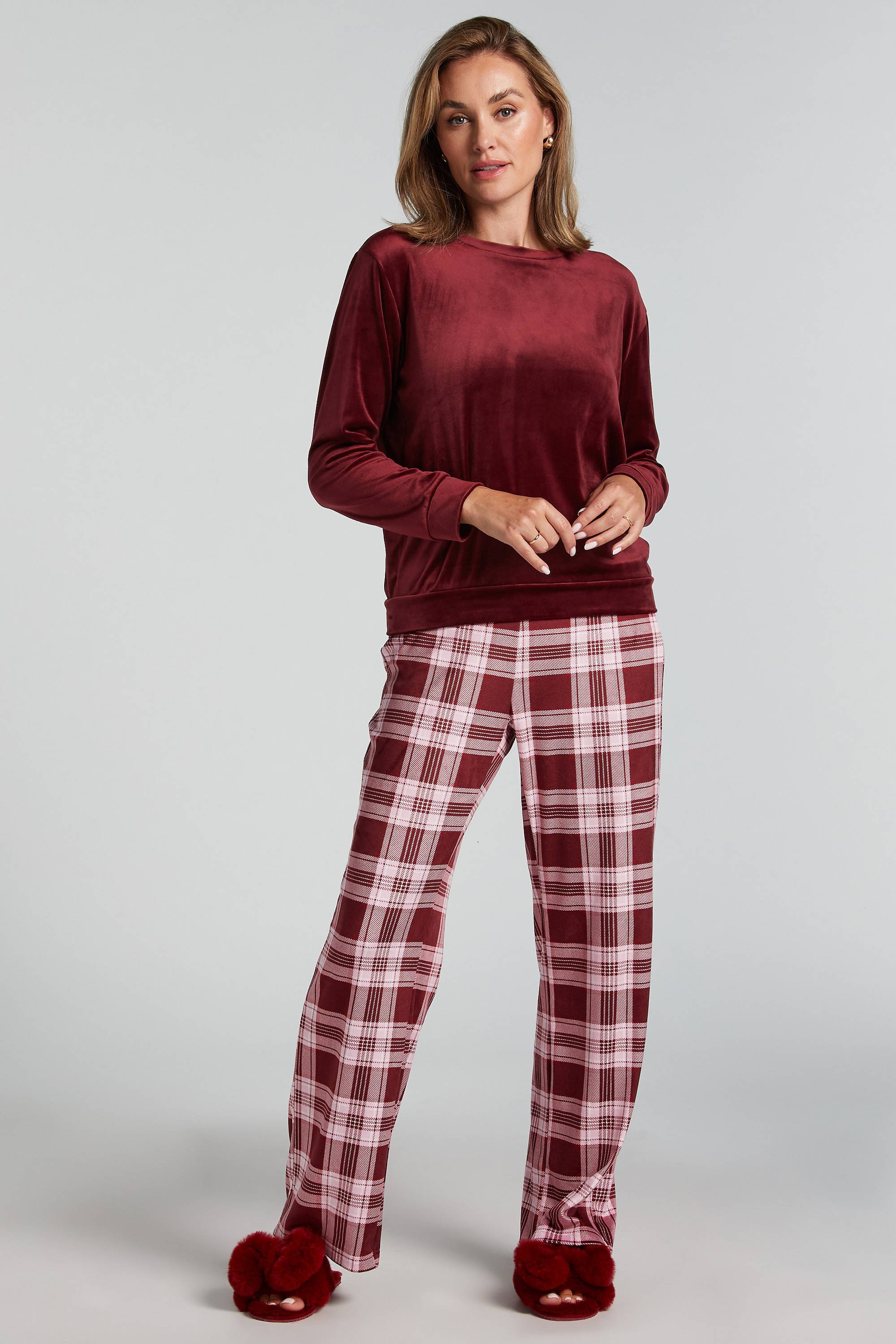 Hunkemöller fluwelen pyjama donkerrood