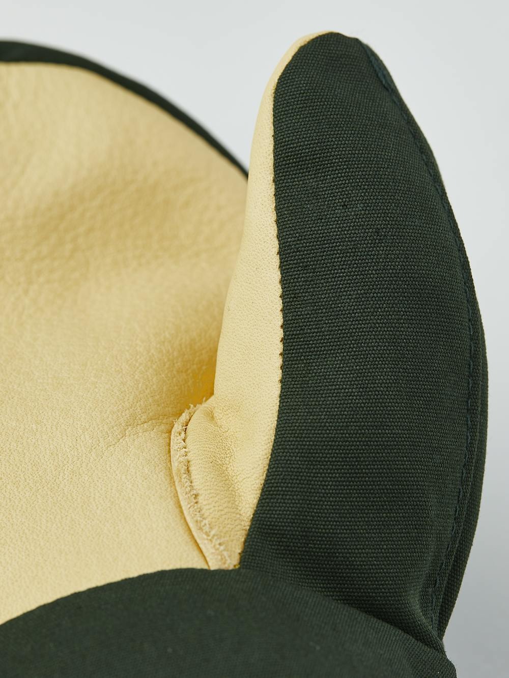Abisko Ecocuir Mitt Junior 890/Dark Green