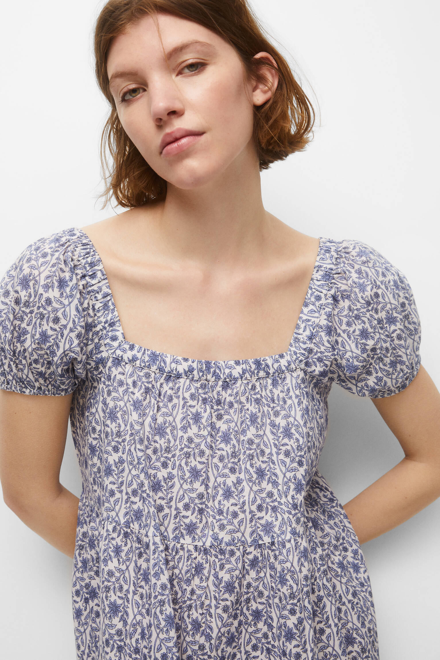 VESTIDO LONGO FLORAL OVERSIZE - AZUL