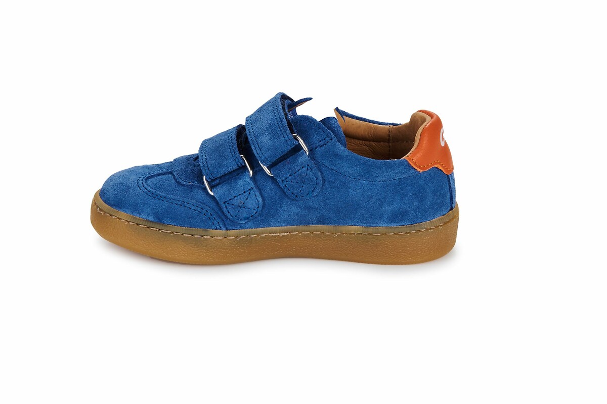 GBB<br>Tênis de couro de cano baixo Karine