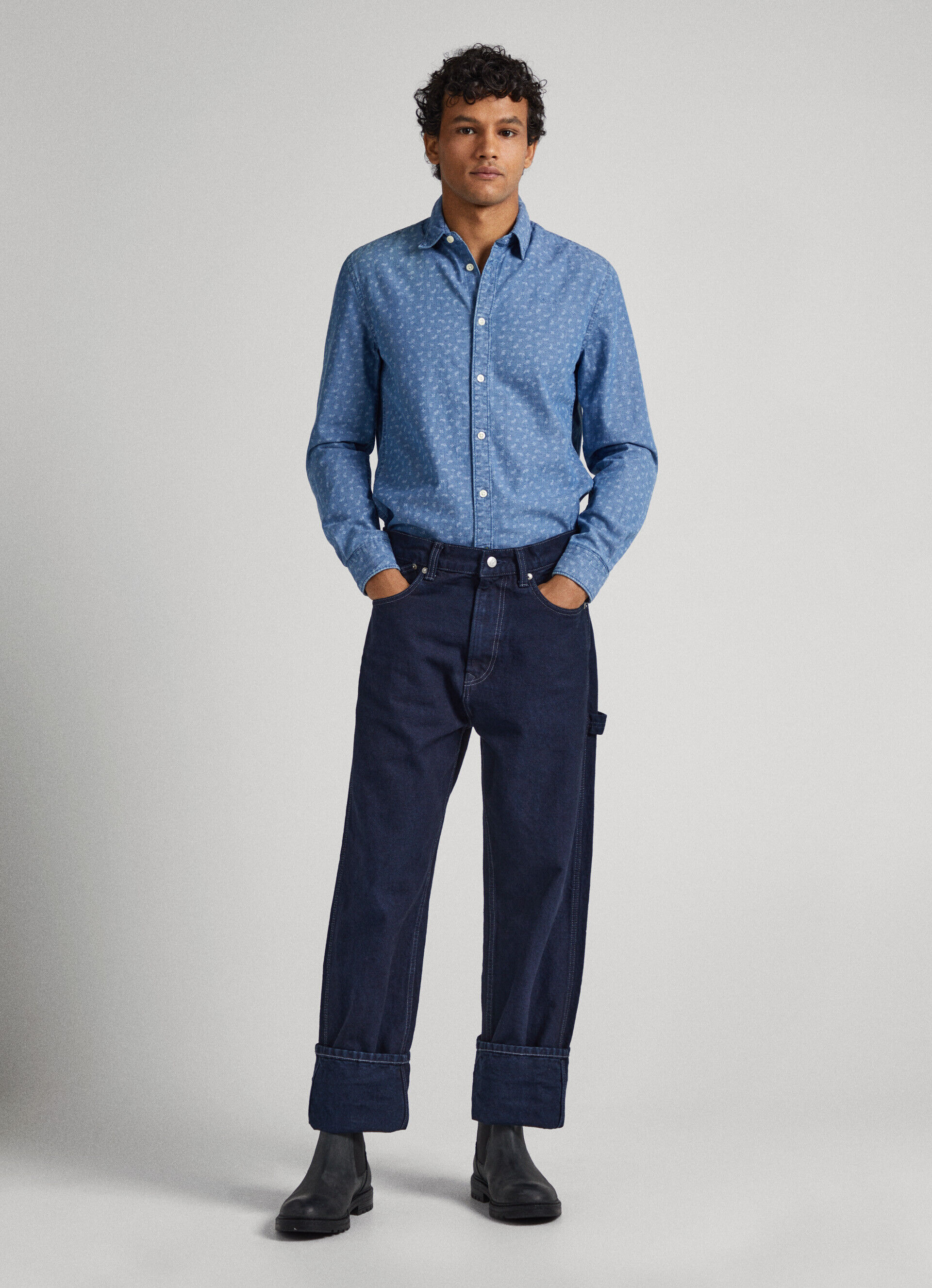 Camisa Slim Fit com Estampa Paisley - azul-marinho