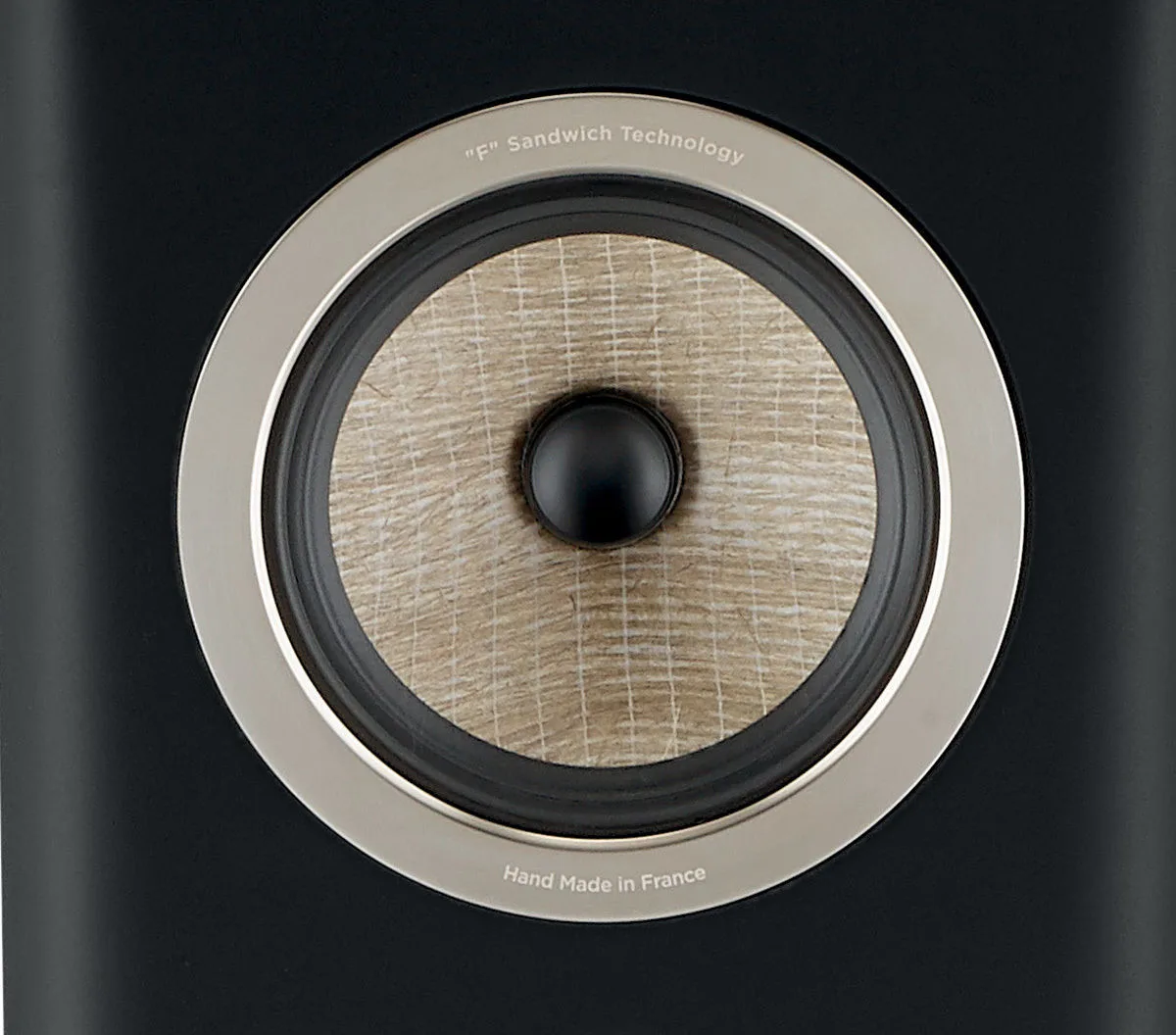 Focal Kanta N°2 Noyer / Noir mat (la paire) Enceintes colonne