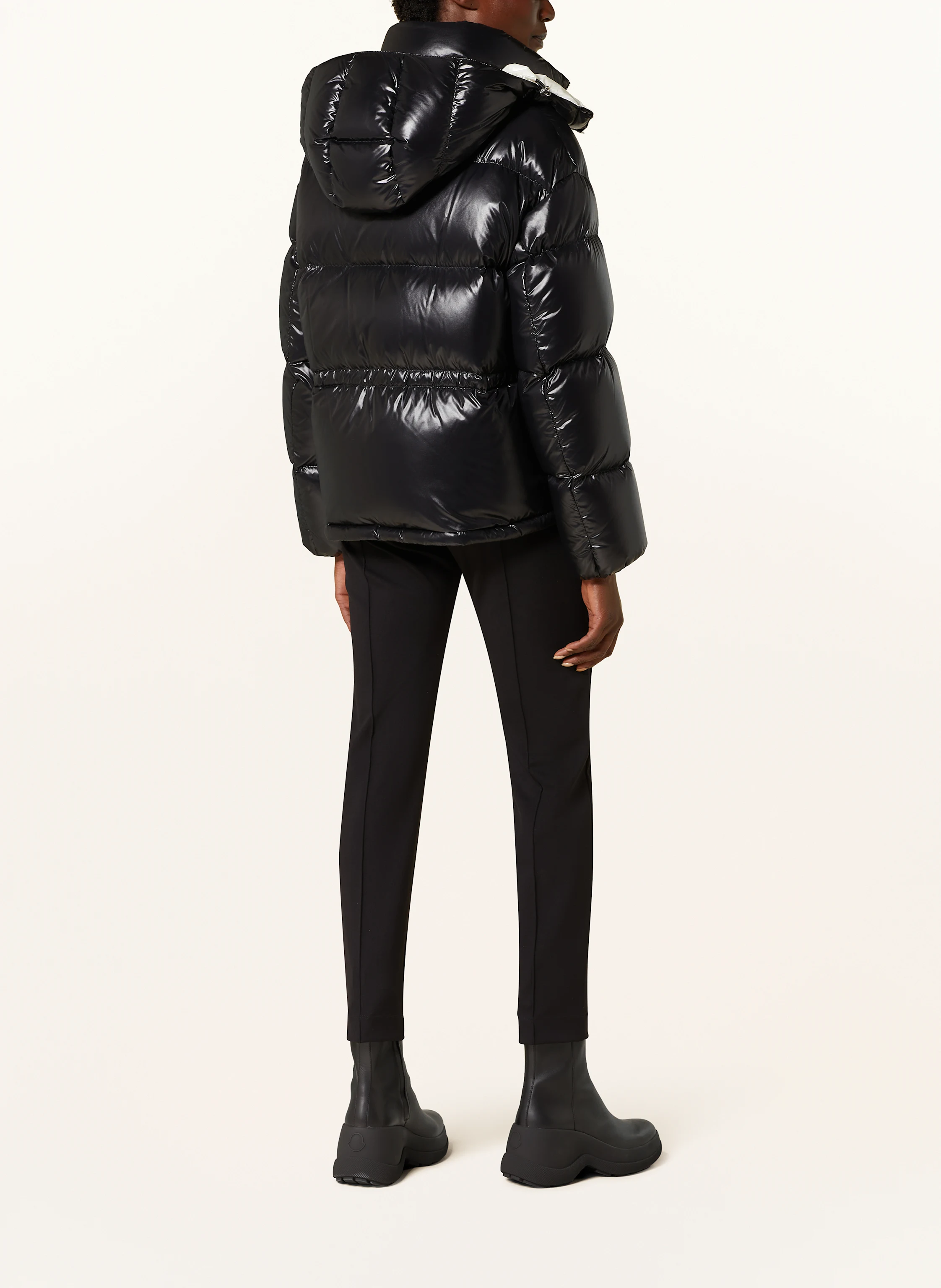MONCLER Daunenjacke ABBAYE mit abnehmbarer Kapuze