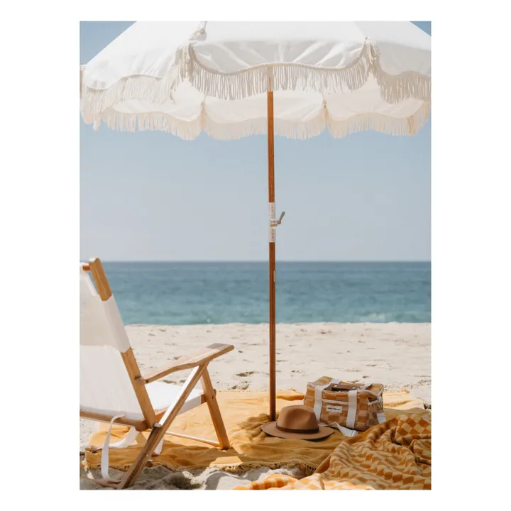 Business & Pleasure Co. Parasol frangé Premium | Blanc