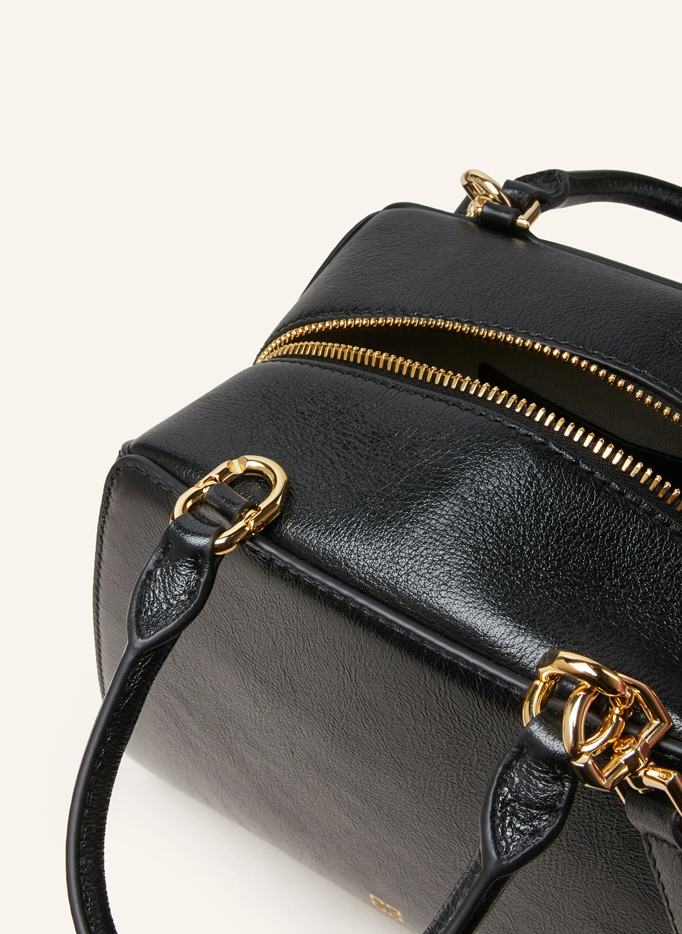 GIVENCHY Handtasche ANTIGONA CUBE MINI