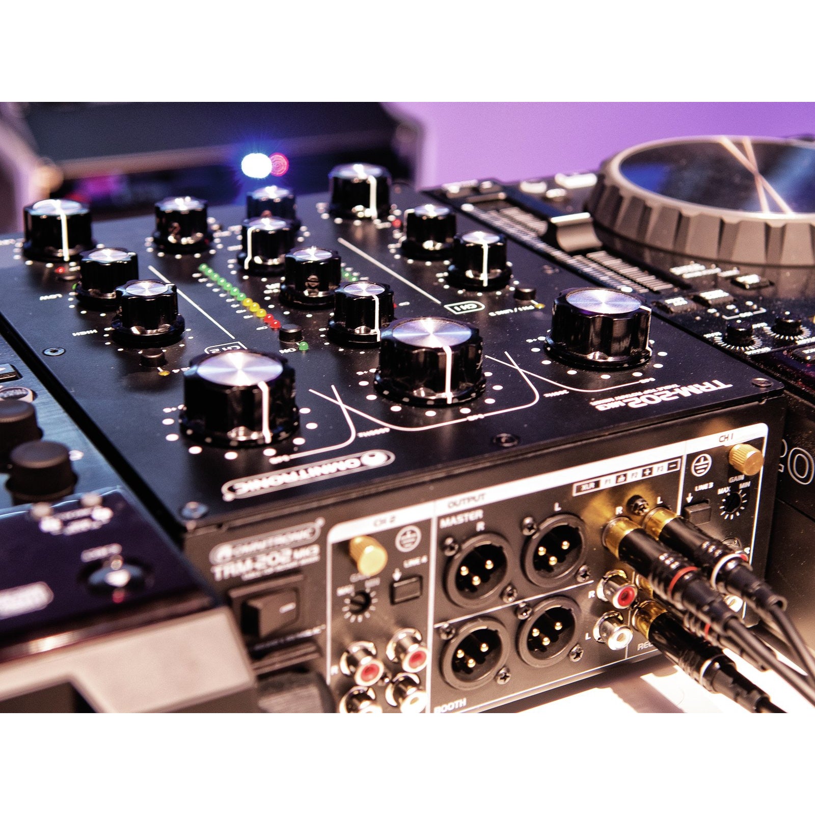 Omnitronic TRM-202MK3 2-kanaals DJ-mixer